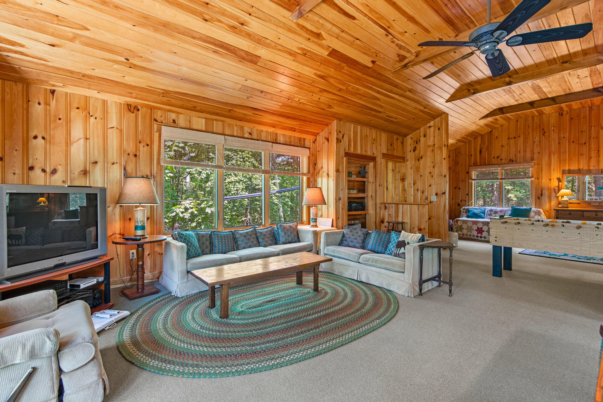 Raymond, Maine, 04071, United States, 4 Bedrooms Bedrooms, ,3 BathroomsBathrooms,Residential,For Sale,1974658