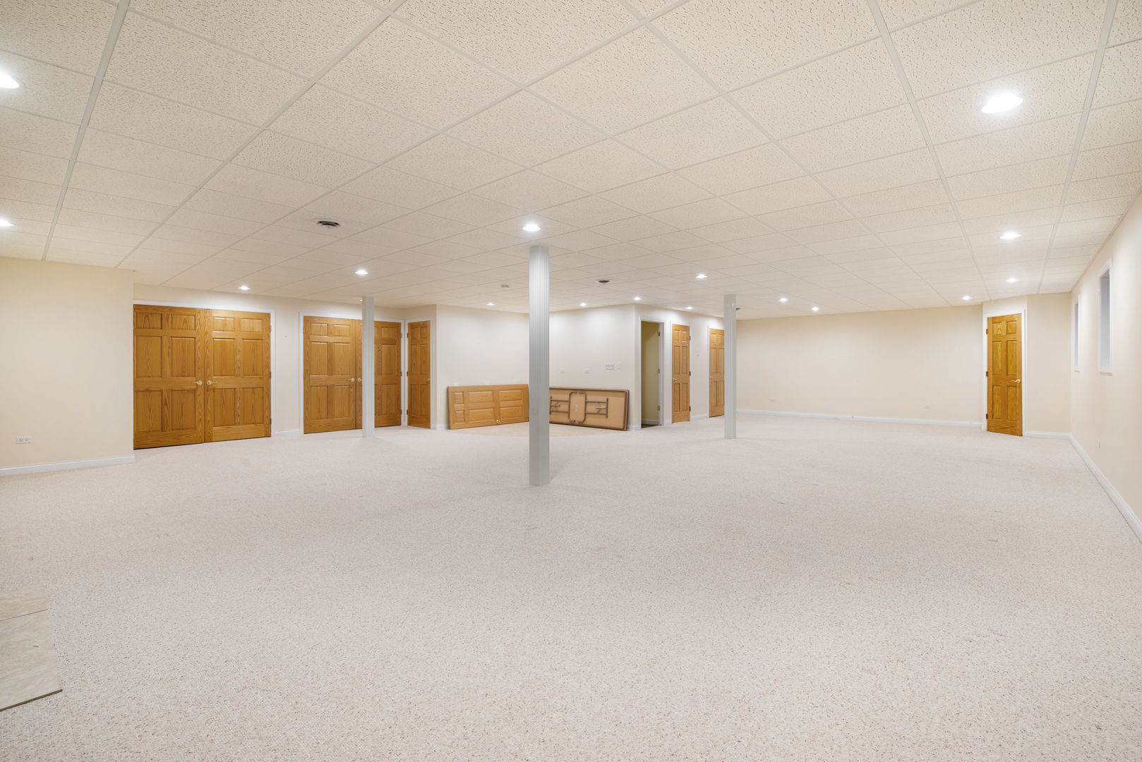 Palos Heights, Illinois, 60463, United States, 3 Bedrooms Bedrooms, ,4 BathroomsBathrooms,Residential,For Sale,1965288