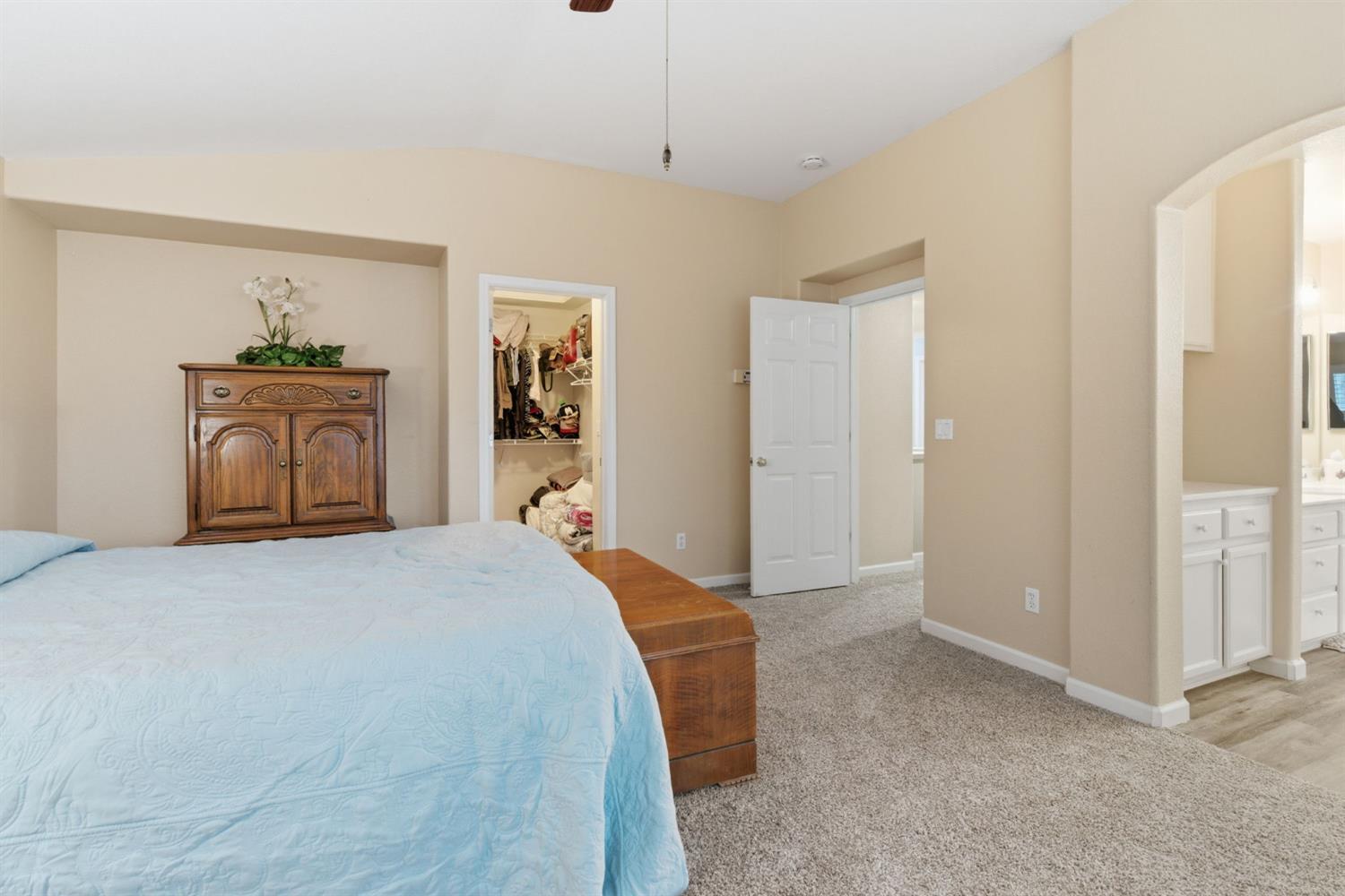 Tracy, California, 95377, United States, 5 Bedrooms Bedrooms, ,3 BathroomsBathrooms,Residential,For Sale,2005564