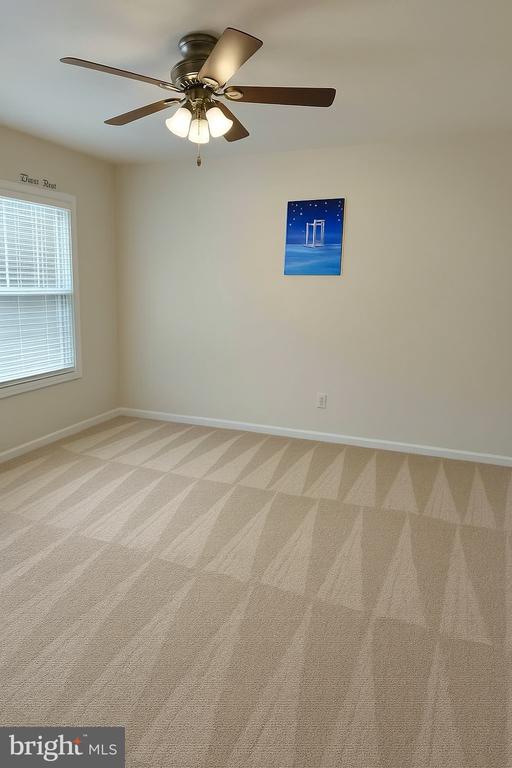 Reston, Virginia, 20194, United States, 3 Bedrooms Bedrooms, ,4 BathroomsBathrooms,Residential,For Sale,1869316