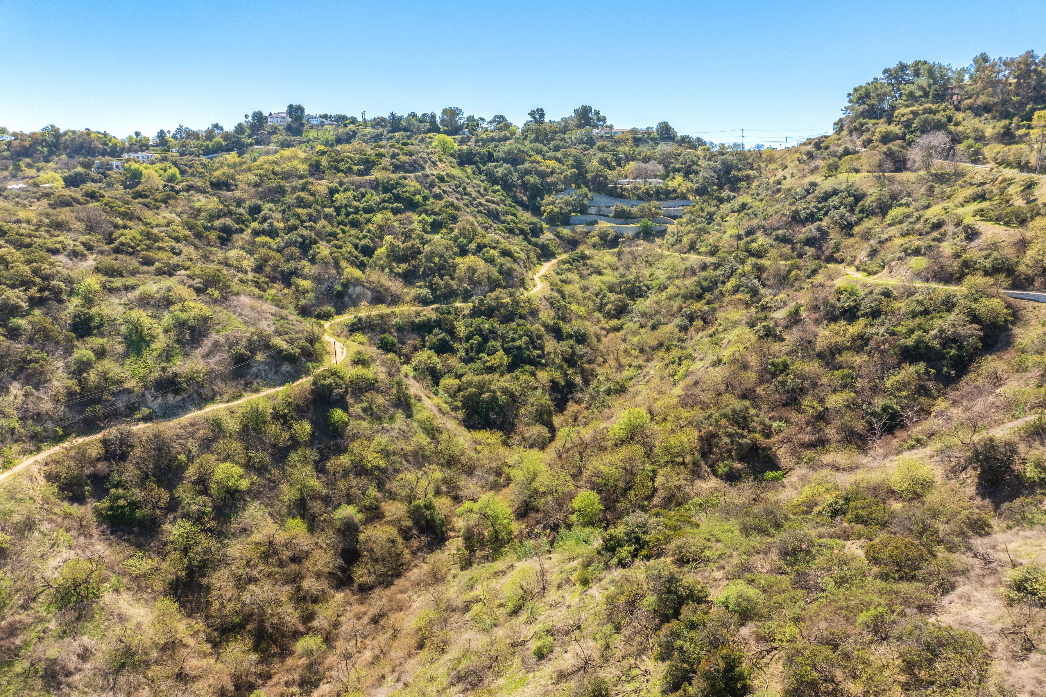  13511 Mulholland Dr - 物件實景