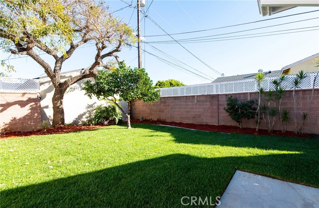 Lakewood, California, 90712, United States, 3 Bedrooms Bedrooms, ,2 BathroomsBathrooms,Residential,For Sale,1986109