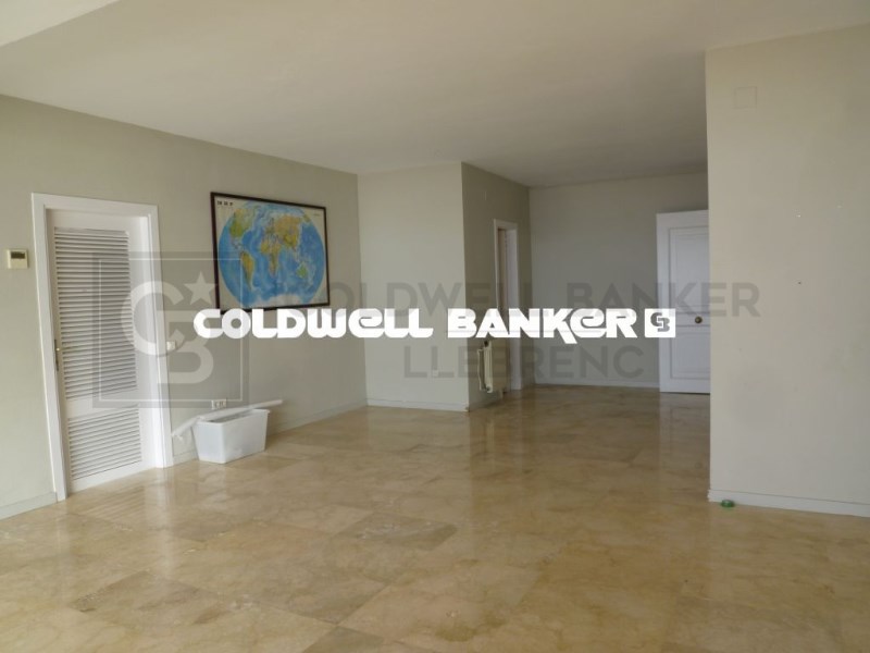 Barcelona, Catalonia, ES, 8 Bedrooms Bedrooms, ,3 BathroomsBathrooms,Residential,For Sale,1448649