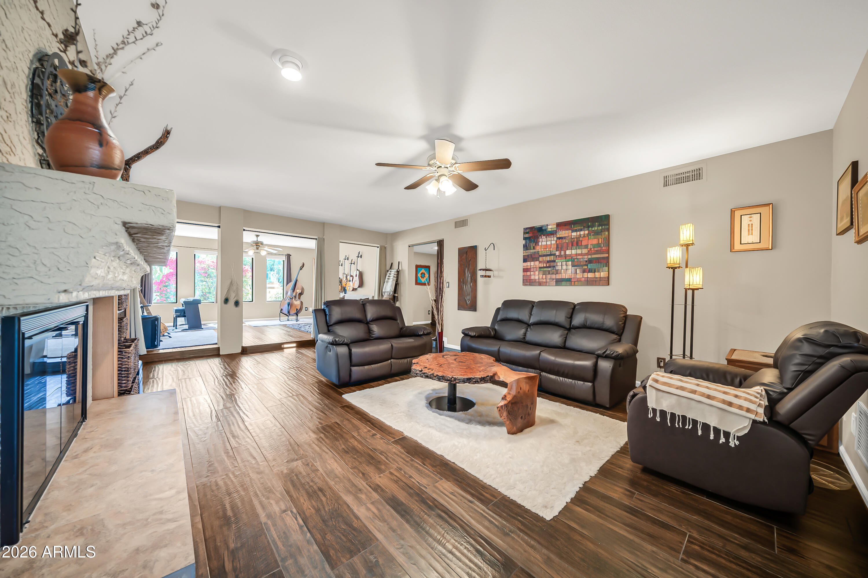  1121 W Aster Drive  Phoenix, AZ - 物件實景