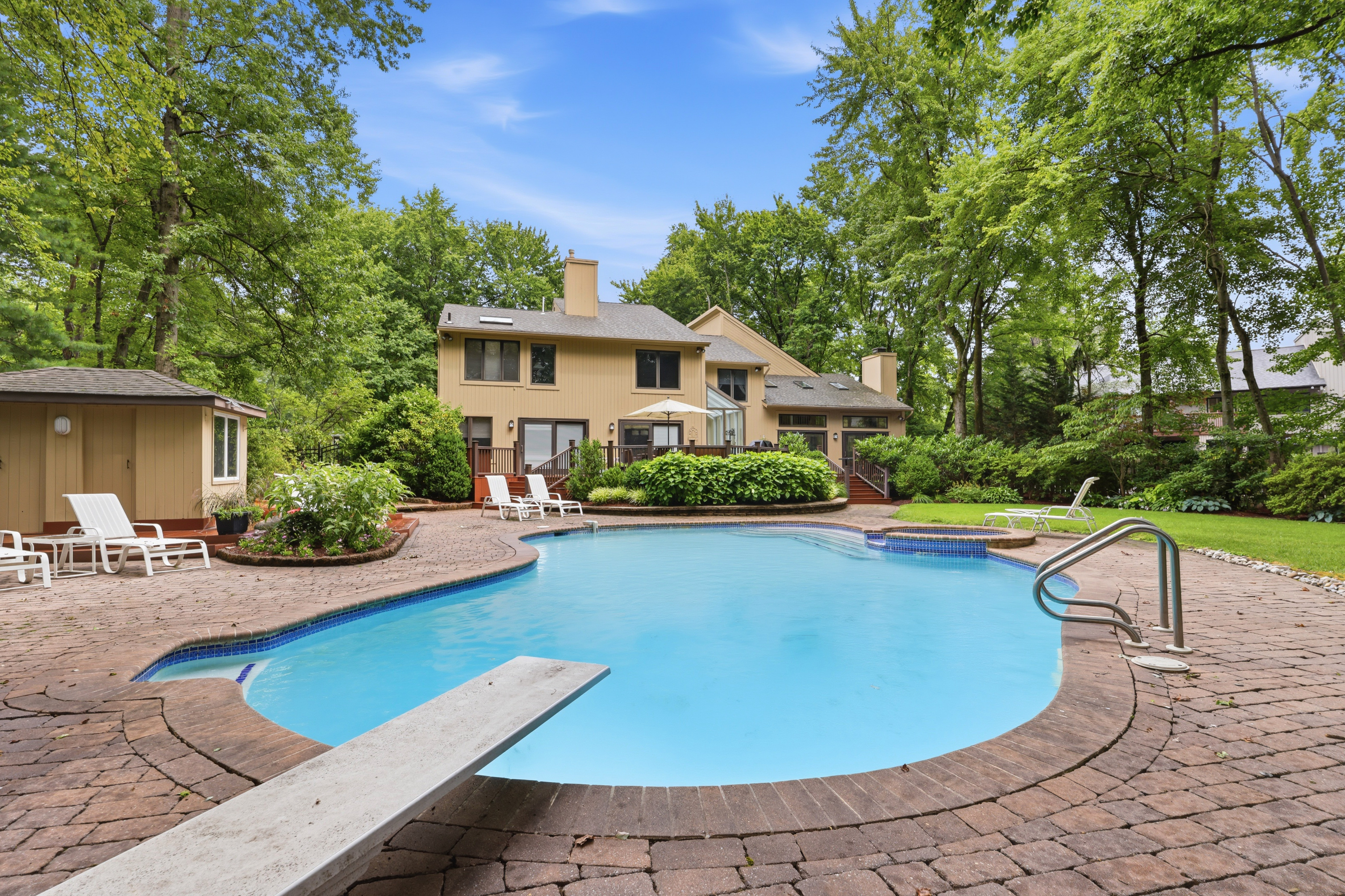  43 Southwood Drive, Cherry Hill Township, NJ 08003 - 物件實景