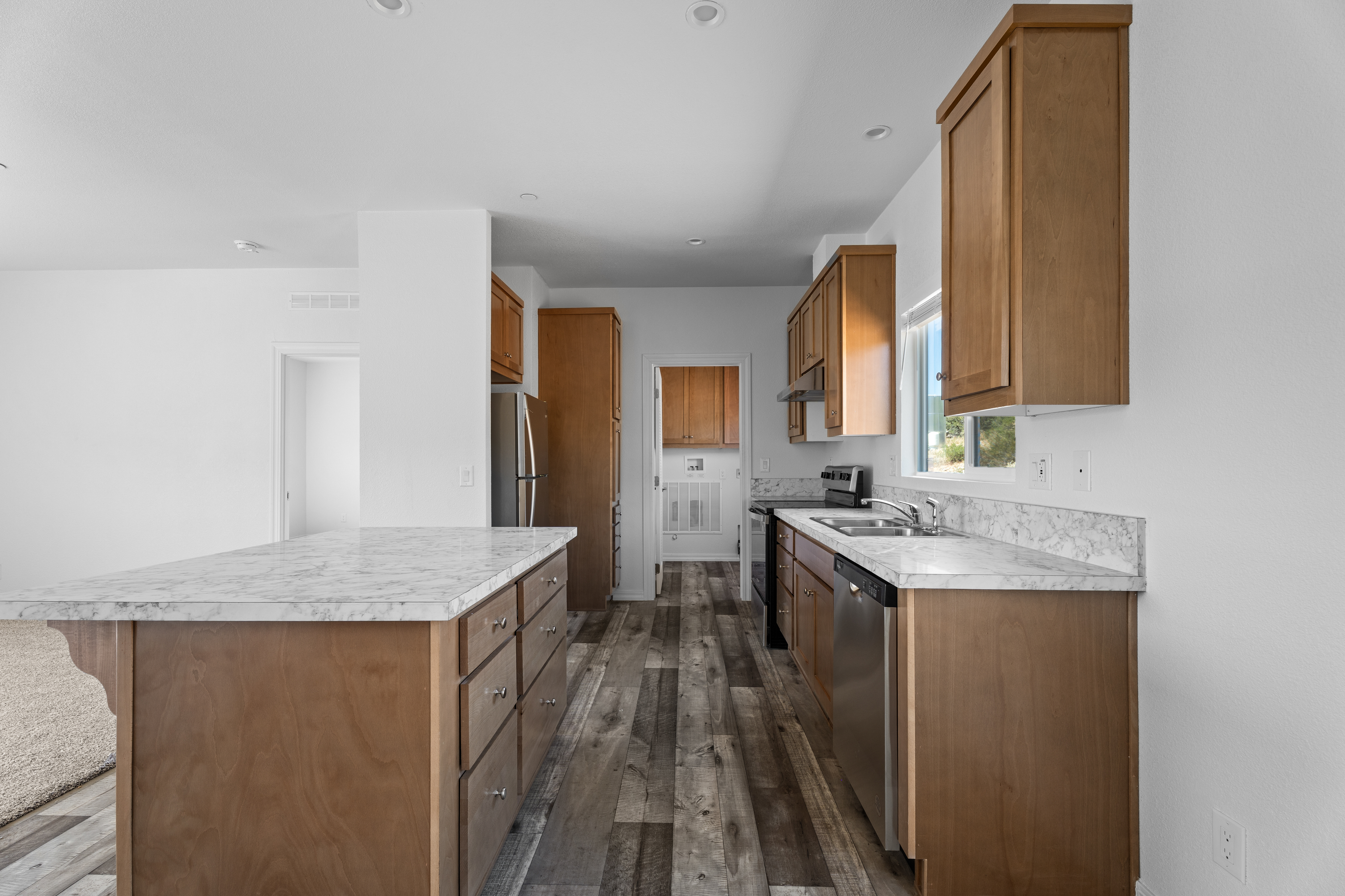  22815 Illahee Drive, Alpine, CA 91901 - 物件實景