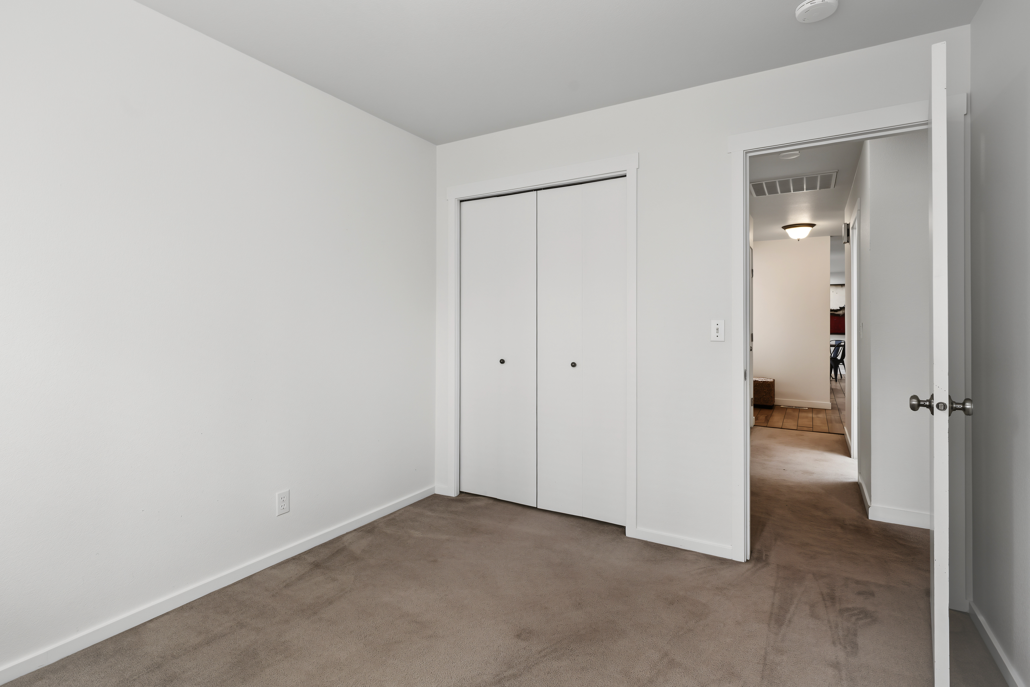  1451 E Old Ranch Rd, Allyn, WA 98524 - 物件實景
