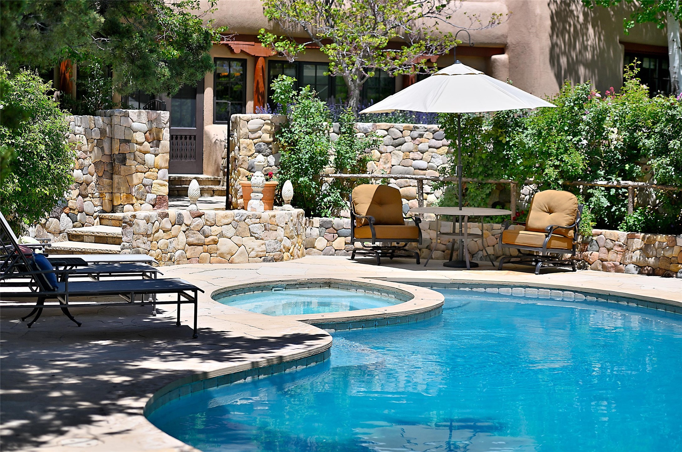  196 Circle Drive - 物件實景