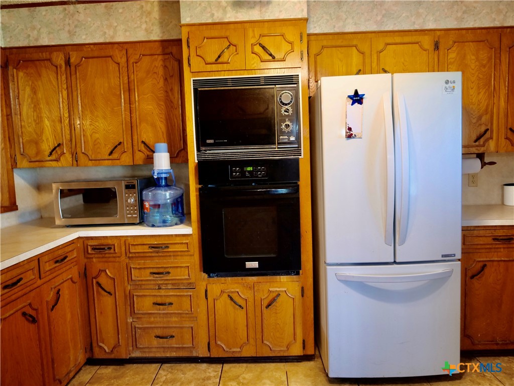 4410 FM 1115, Flatonia, Texas, 78959, United States, 3 Bedrooms Bedrooms, ,2 BathroomsBathrooms,Residential,For Sale,4410 FM 1115,1622002