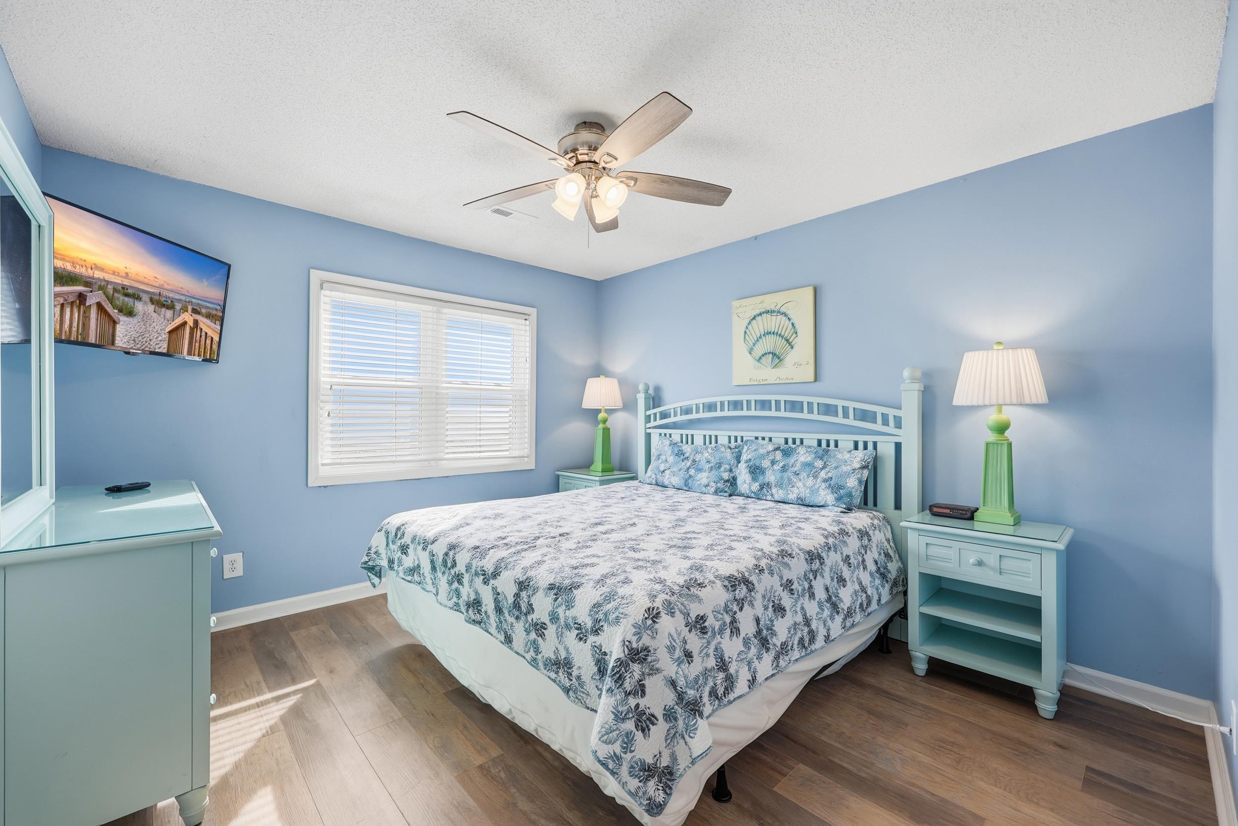 North Myrtle Beach, South Carolina, 29582, United States, 6 Bedrooms Bedrooms, ,4 BathroomsBathrooms,Residential,For Sale,2011670