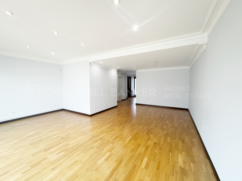 Pontevedra, Vigo, Castrelos - S?rdoma, S?rdoma Pon, Vigo, Galicia, ES, 4 Bedrooms Bedrooms, ,4 BathroomsBathrooms,Residential,For Sale,Pontevedra, Vigo, Castrelos - S?rdoma, S?rdoma Pon,1479301