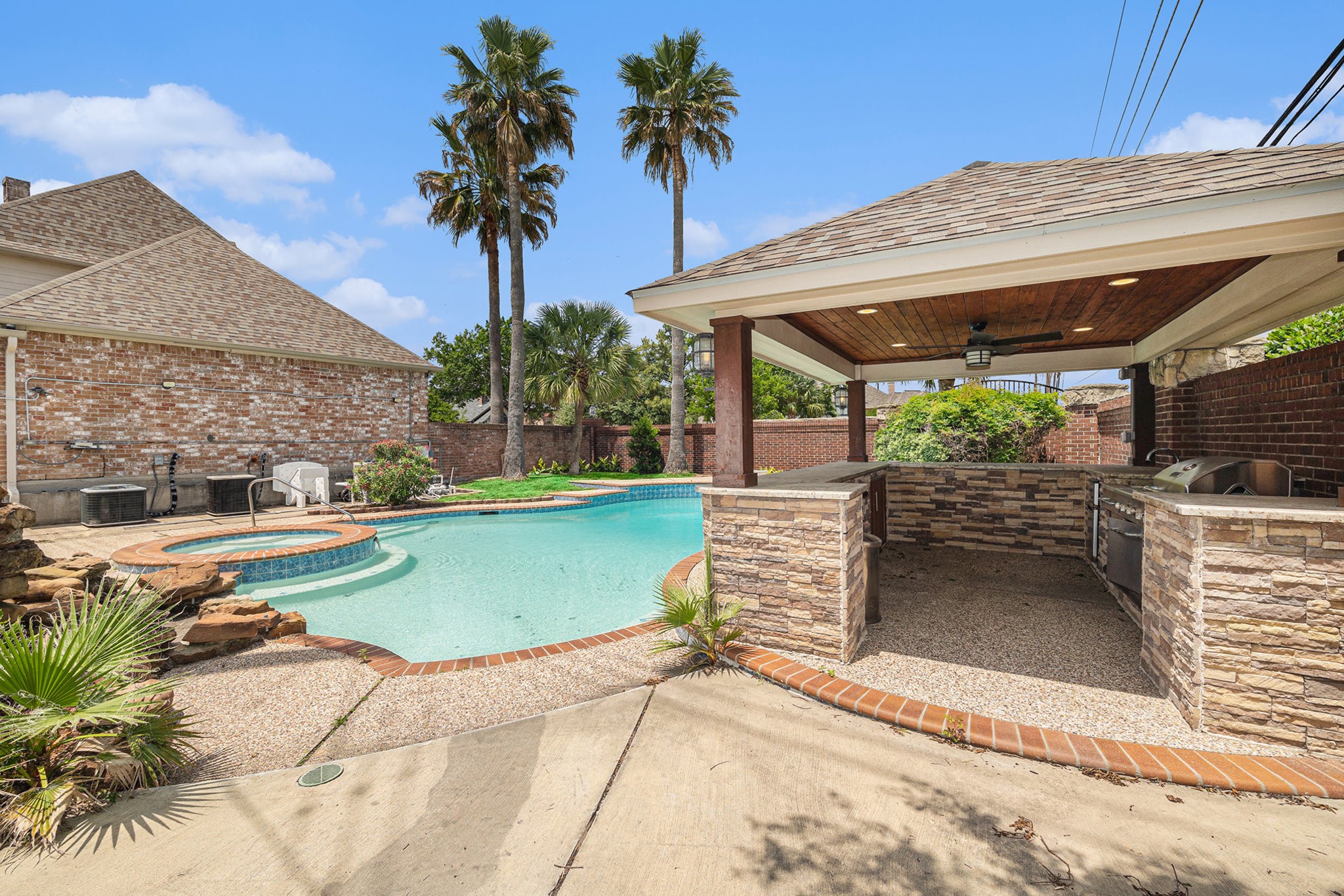 Spring, Texas, 77379, United States, 5 Bedrooms Bedrooms, ,8 BathroomsBathrooms,Residential,For Sale,1906777