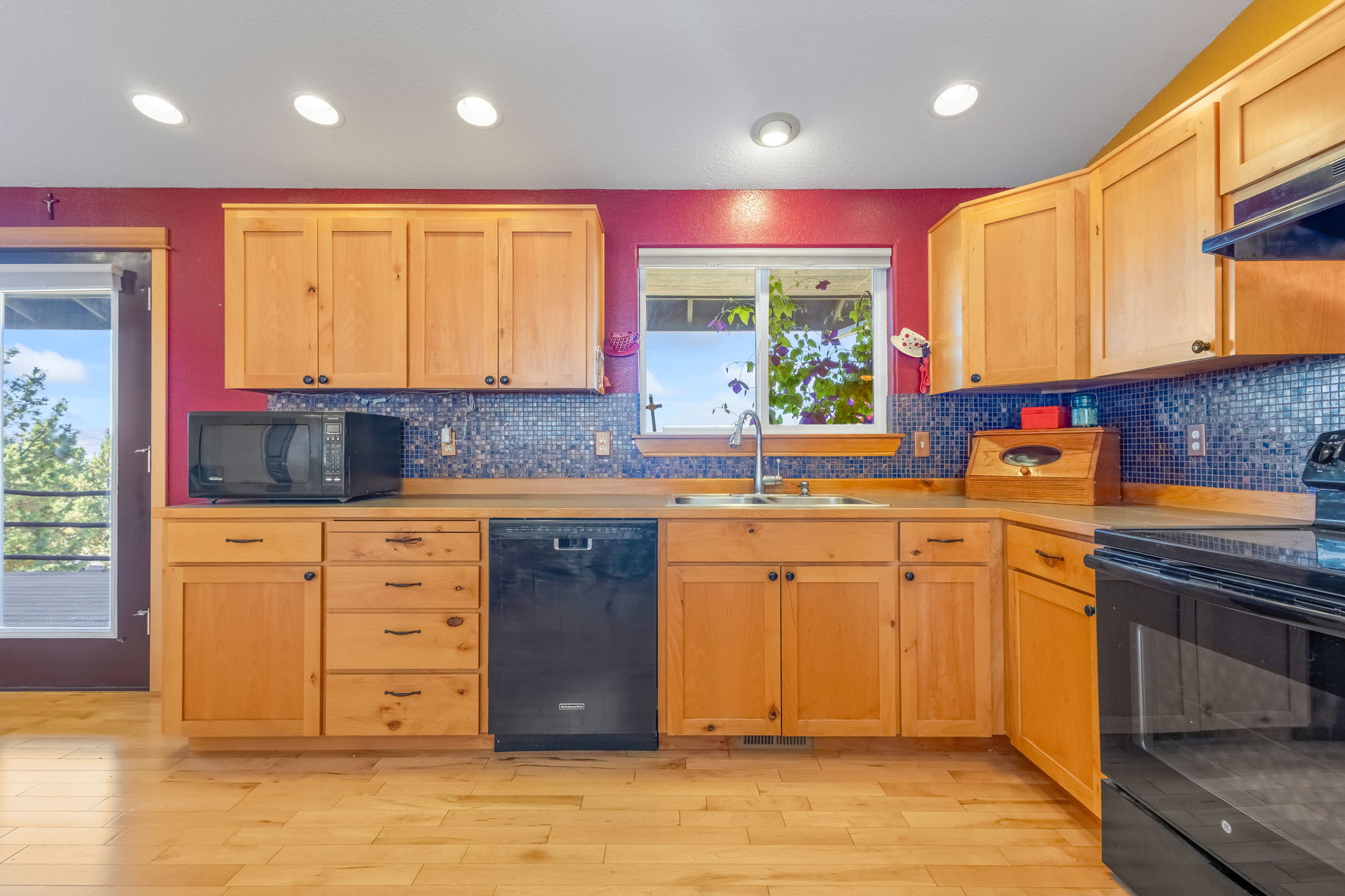 6997 SE Scenic Dr., Prineville, Oregon, 97754, United States, 4 Bedrooms Bedrooms, ,2 BathroomsBathrooms,Residential,For Sale,6997 SE Scenic Dr.,1573189