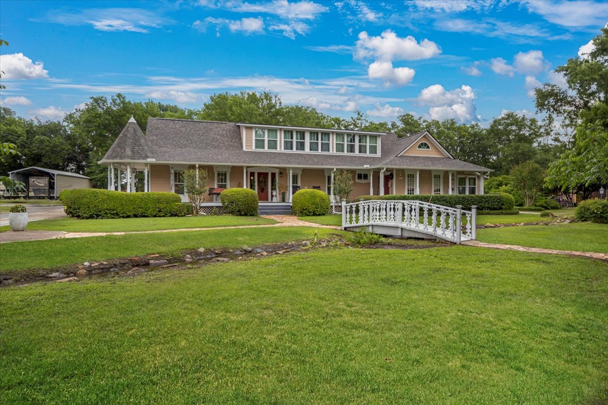 Carthage, Texas, 75633, United States, 5 Bedrooms Bedrooms, ,4 BathroomsBathrooms,Residential,For Sale,1804016