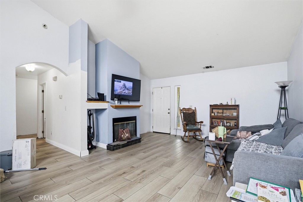 Paso Robles, California, 93446, United States, 5 Bedrooms Bedrooms, ,2 BathroomsBathrooms,Residential,For Sale,2034099