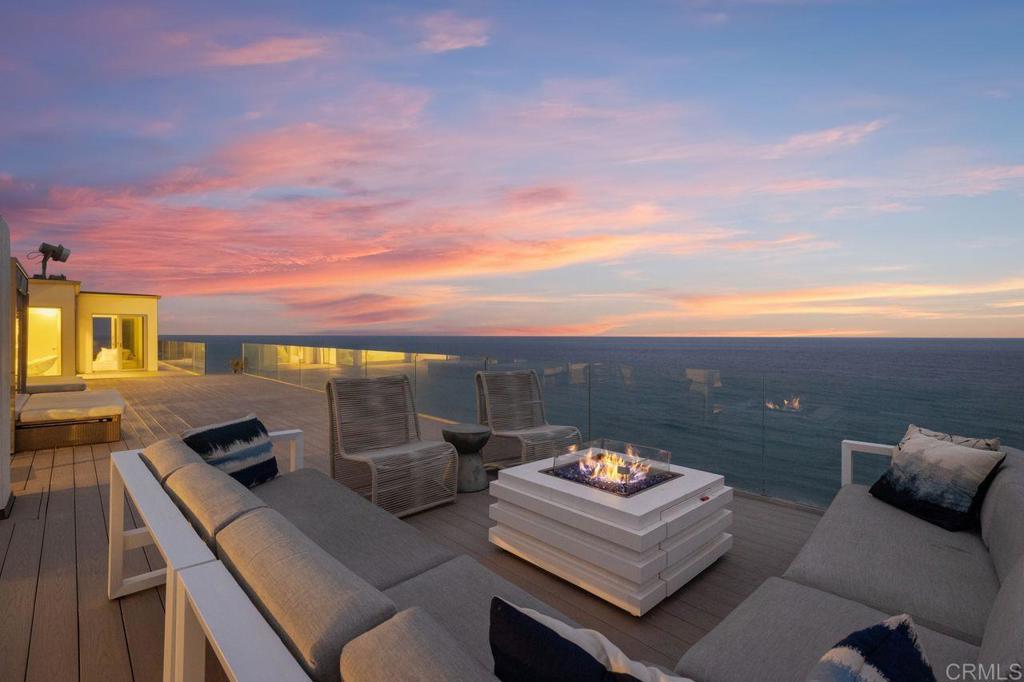 Encinitas, California, 92024, United States, 5 Bedrooms Bedrooms, ,7 BathroomsBathrooms,Residential,For Sale,2003398