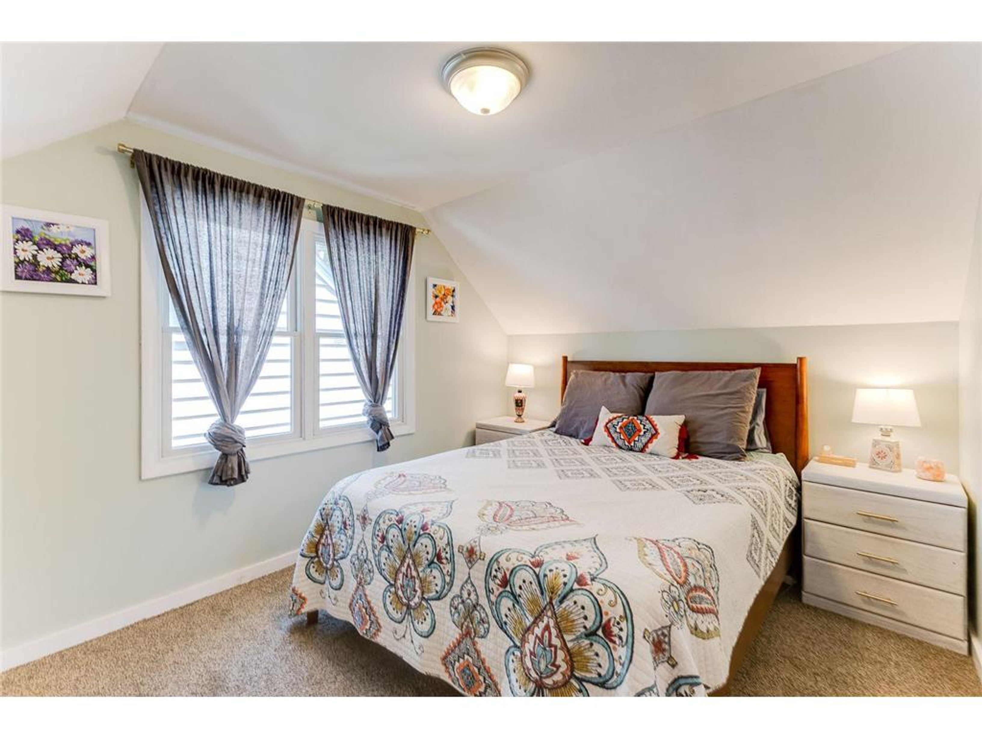  Bright St. Louis Park Home Near West End - 物件實景