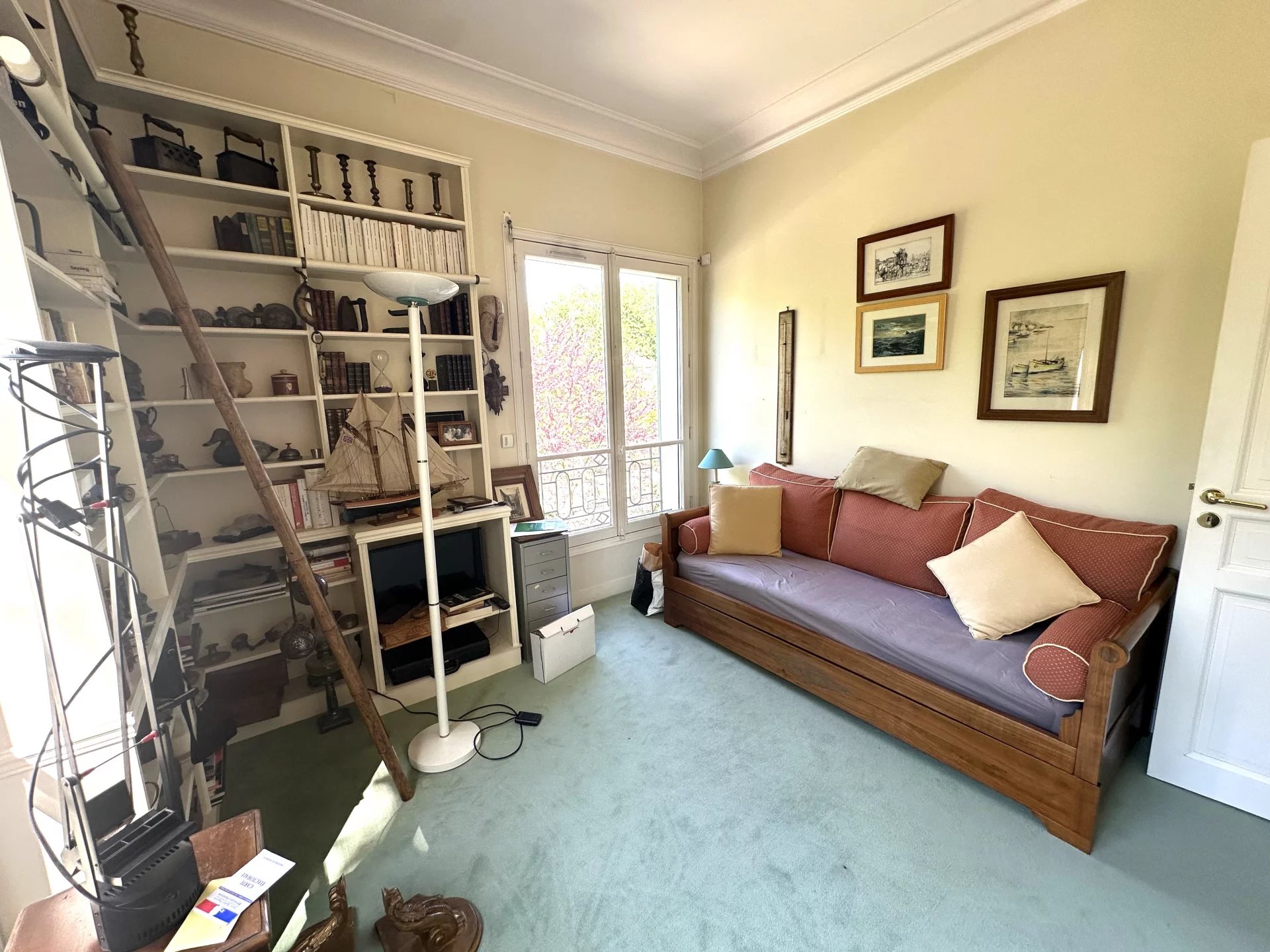 Le Vésinet, Île-de-France, 78110, FR, 5 Bedrooms Bedrooms, ,Residential,For Sale,1994336