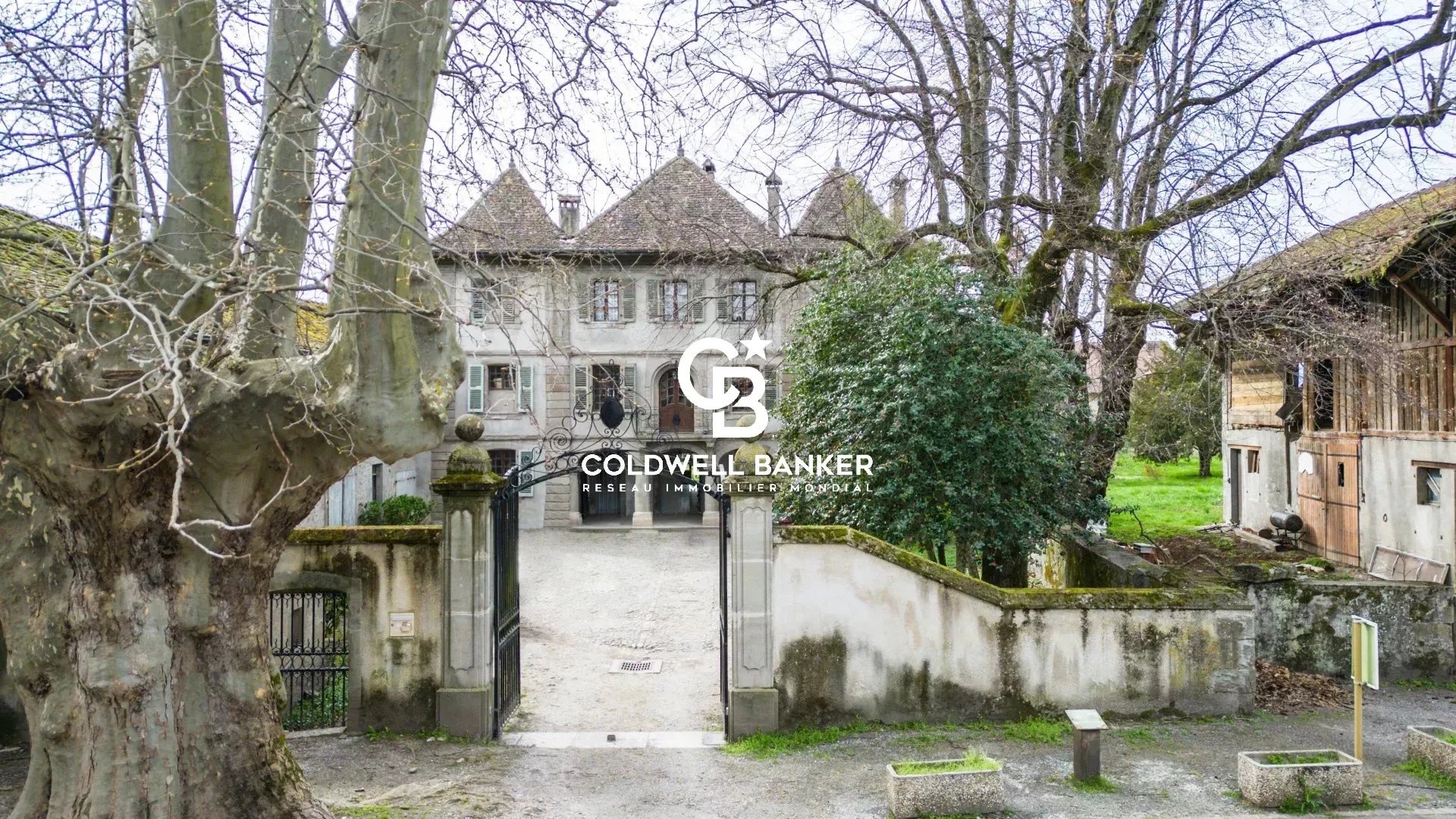 Douvaine, Auvergne-Rhône-Alpes, 74140, FR, ,4 BathroomsBathrooms,Residential,For Sale,1994412