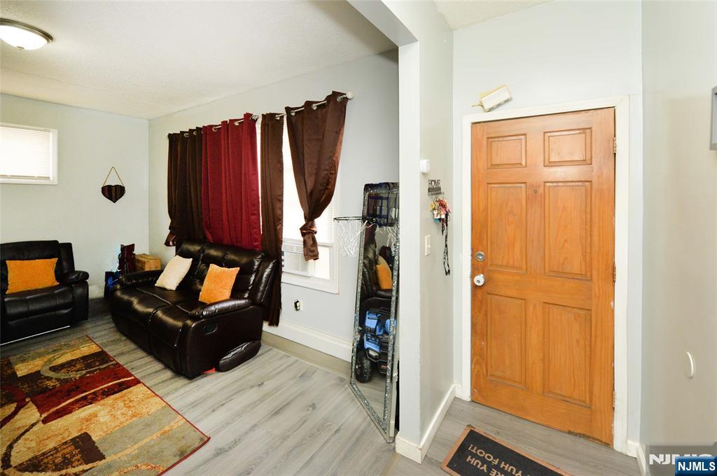 Irvington, New Jersey, 07111, United States, 5 Bedrooms Bedrooms, ,3 BathroomsBathrooms,Residential,For Sale,1885475