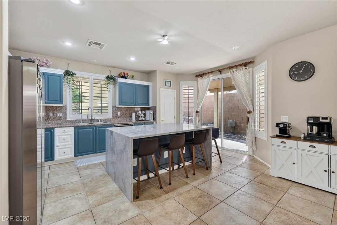 Las Vegas, Nevada, 89147, United States, 4 Bedrooms Bedrooms, ,4 BathroomsBathrooms,Residential,For Sale,2010417