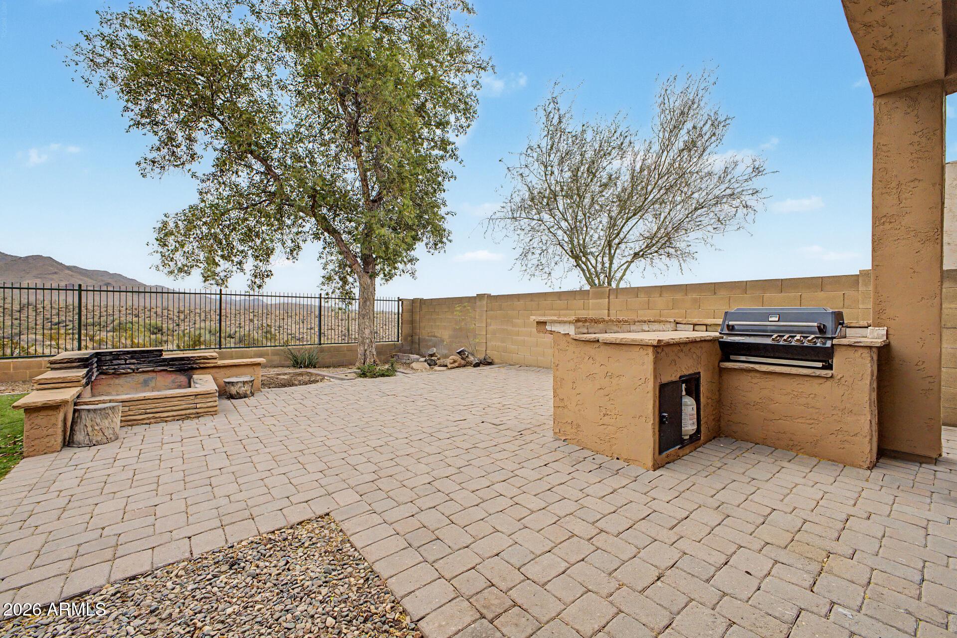 Anthem, Arizona, 85086, United States, 4 Bedrooms Bedrooms, ,3 BathroomsBathrooms,Residential,For Sale,2027152