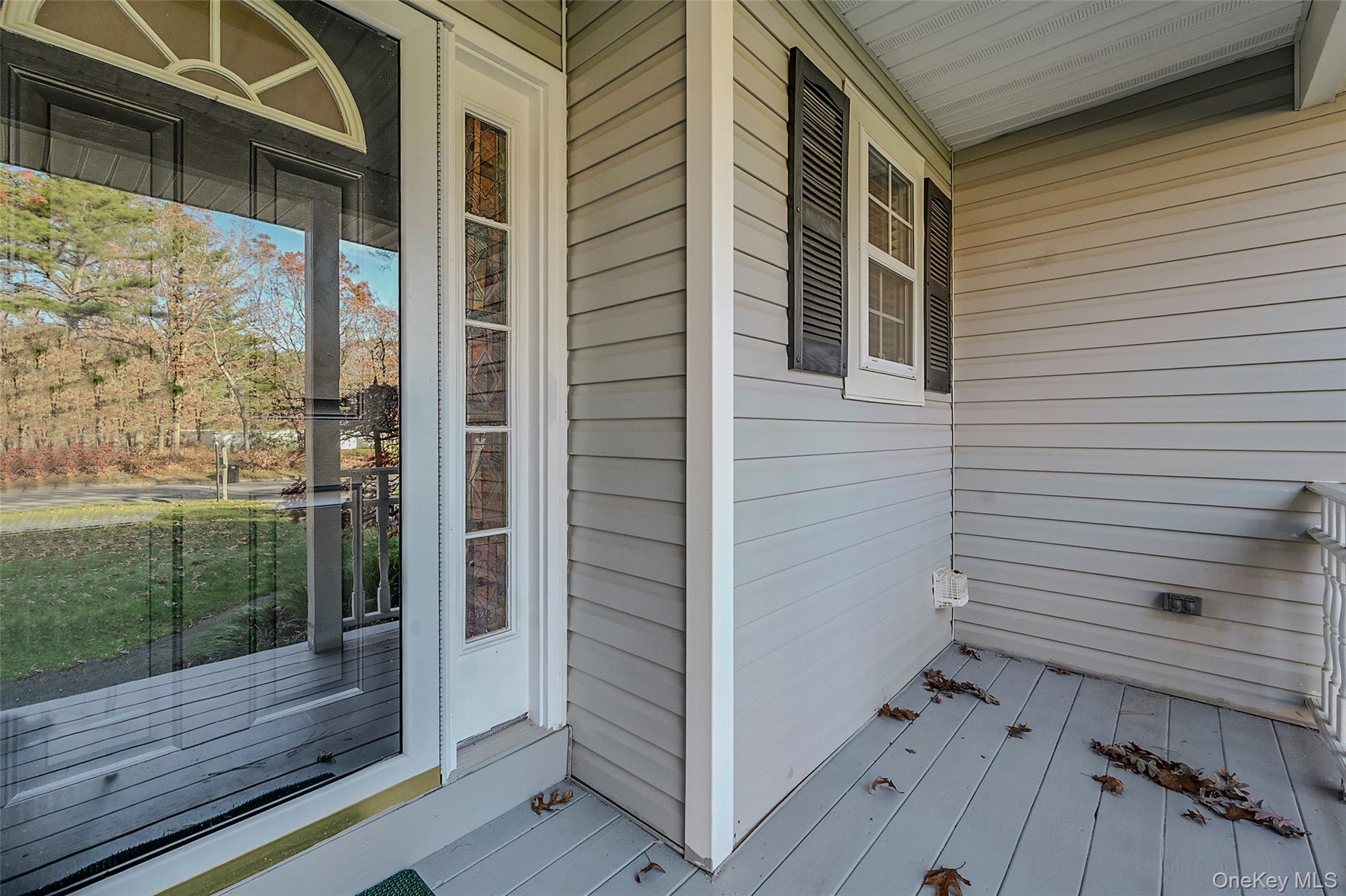 Ridge, New York, 11961, United States, 3 Bedrooms Bedrooms, ,3 BathroomsBathrooms,Residential,For Sale,1991803