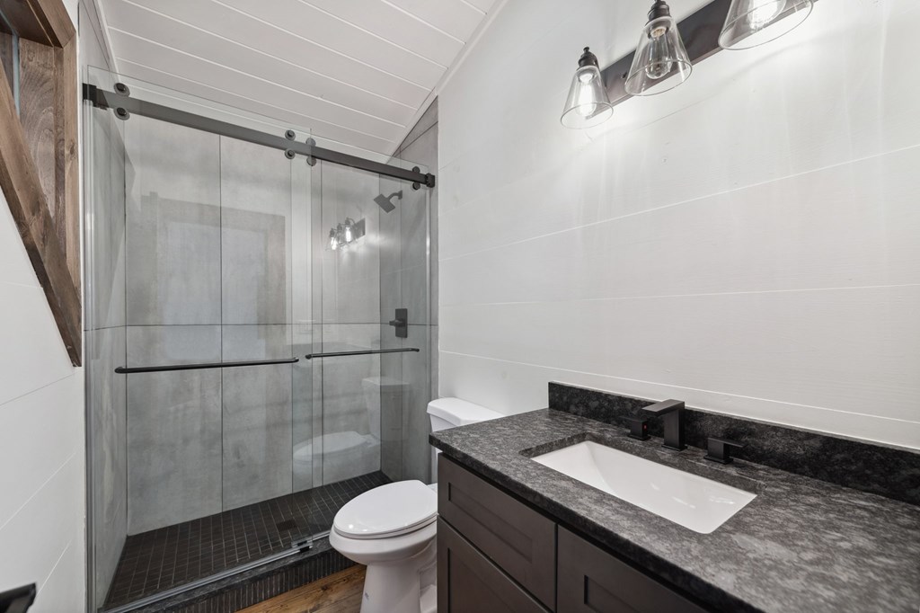 Blue Ridge, Georgia, 30513, United States, 3 Bedrooms Bedrooms, ,3 BathroomsBathrooms,Residential,For Sale,1974409