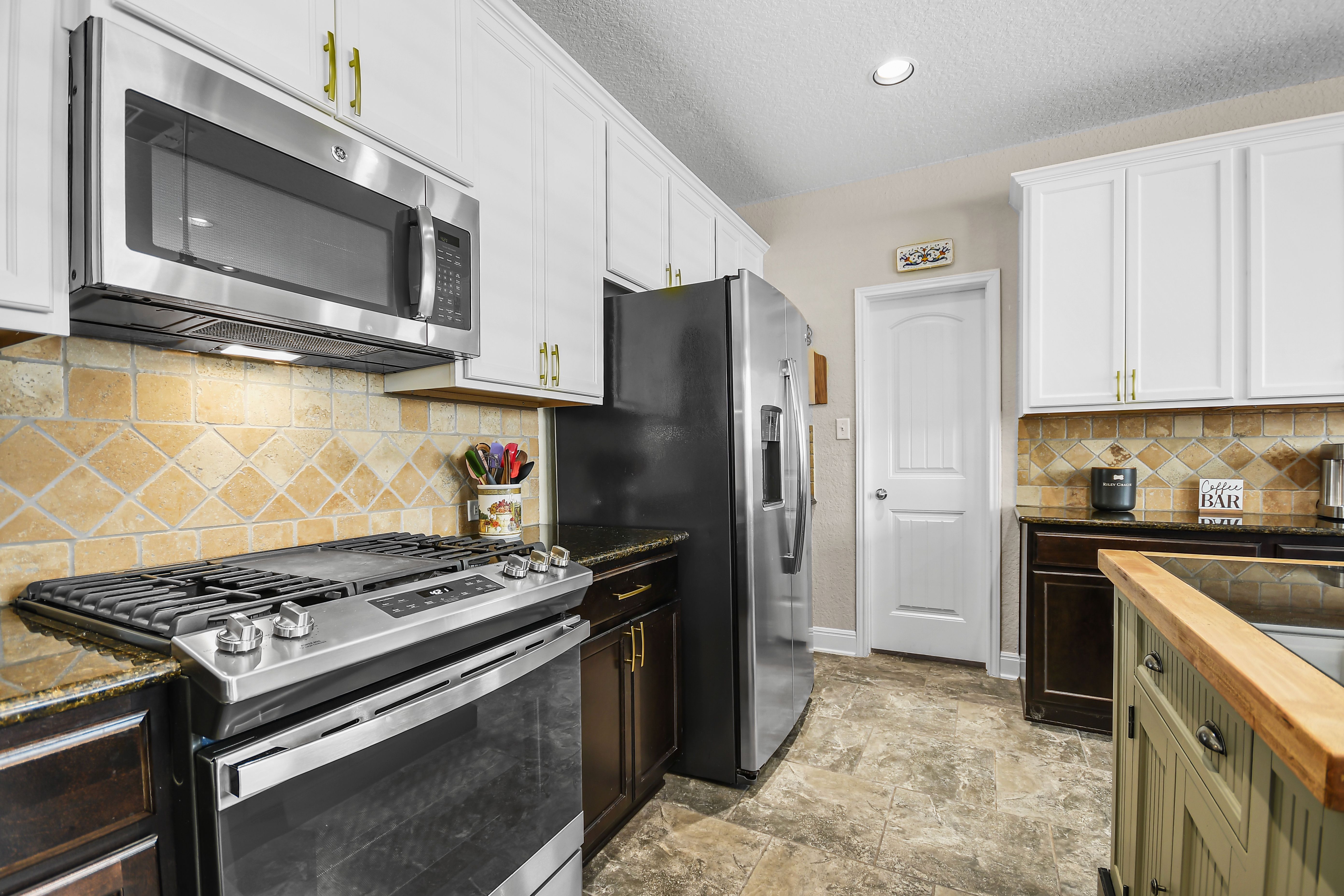  Beautifully Maintained One-Story Retreat in Wortham Oaks - 物件實景