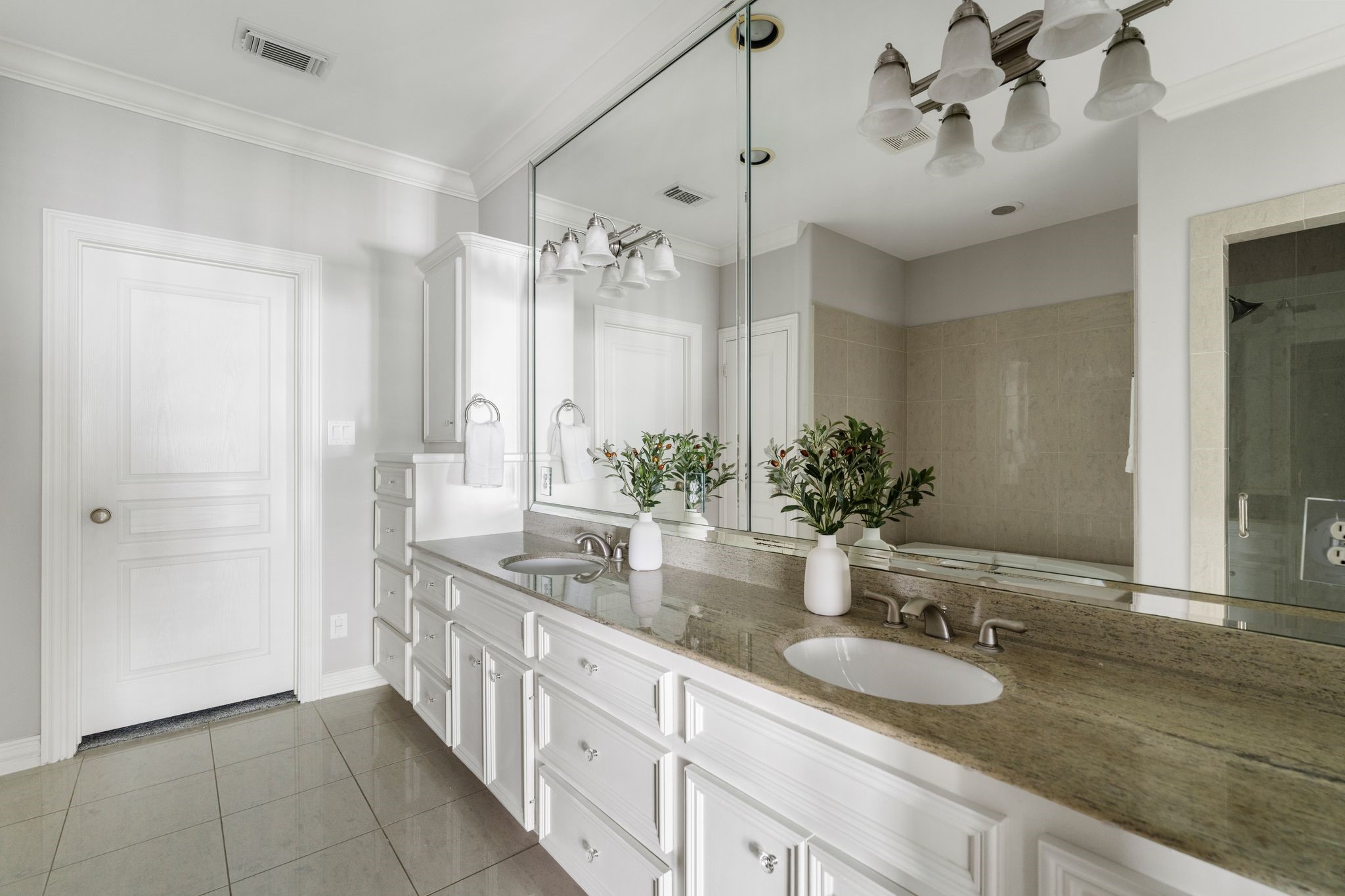  1824 Vermont Street - 物件實景