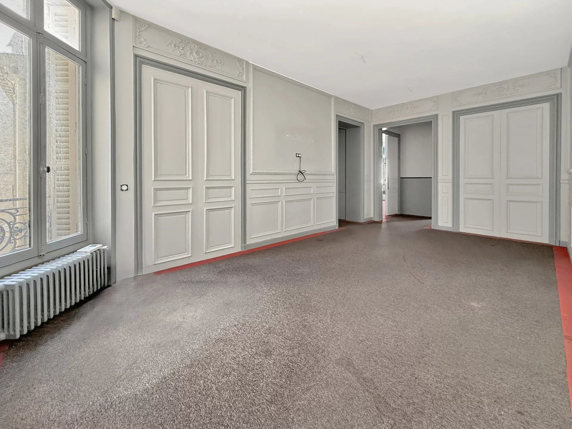 Paris 8th, Île-de-France, 75008, FR, 13 Bedrooms Bedrooms, ,Residential,For Sale,1794748