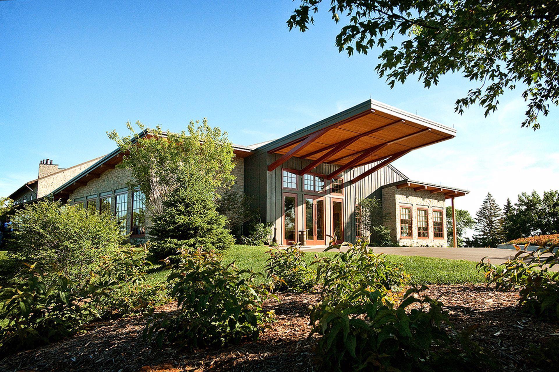 Chaska, Minnesota, 55318, United States, 5 Bedrooms Bedrooms, ,3 BathroomsBathrooms,Residential,For Sale,1907432