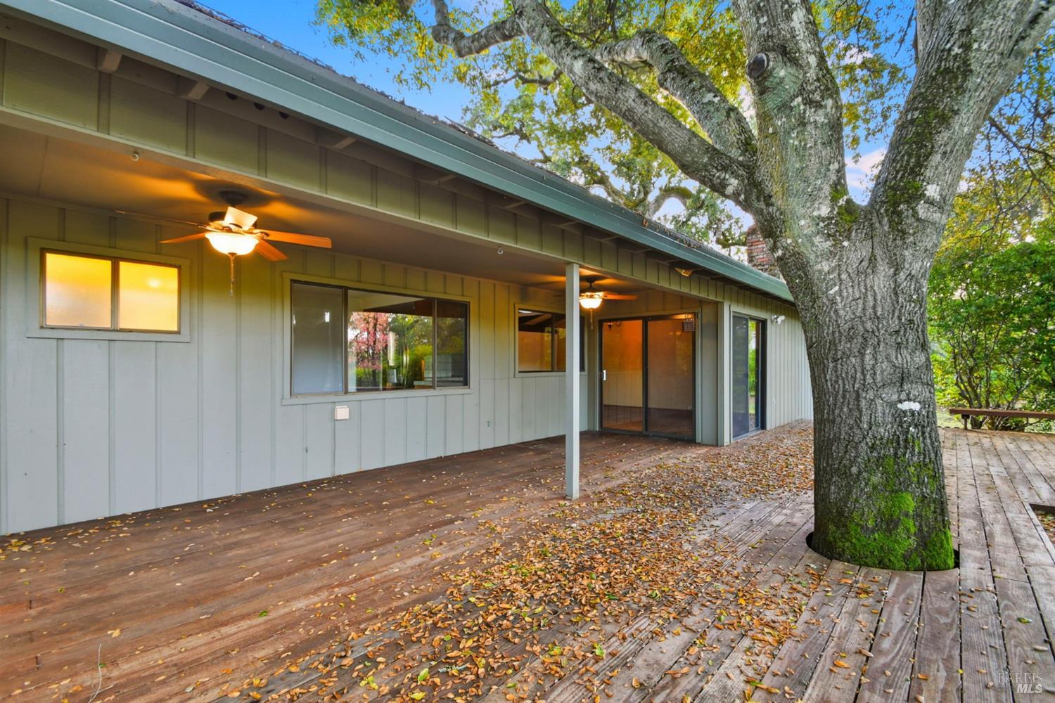 Glen Ellen, California, 95442, United States, 3 Bedrooms Bedrooms, ,3 BathroomsBathrooms,Residential,For Sale,1989437