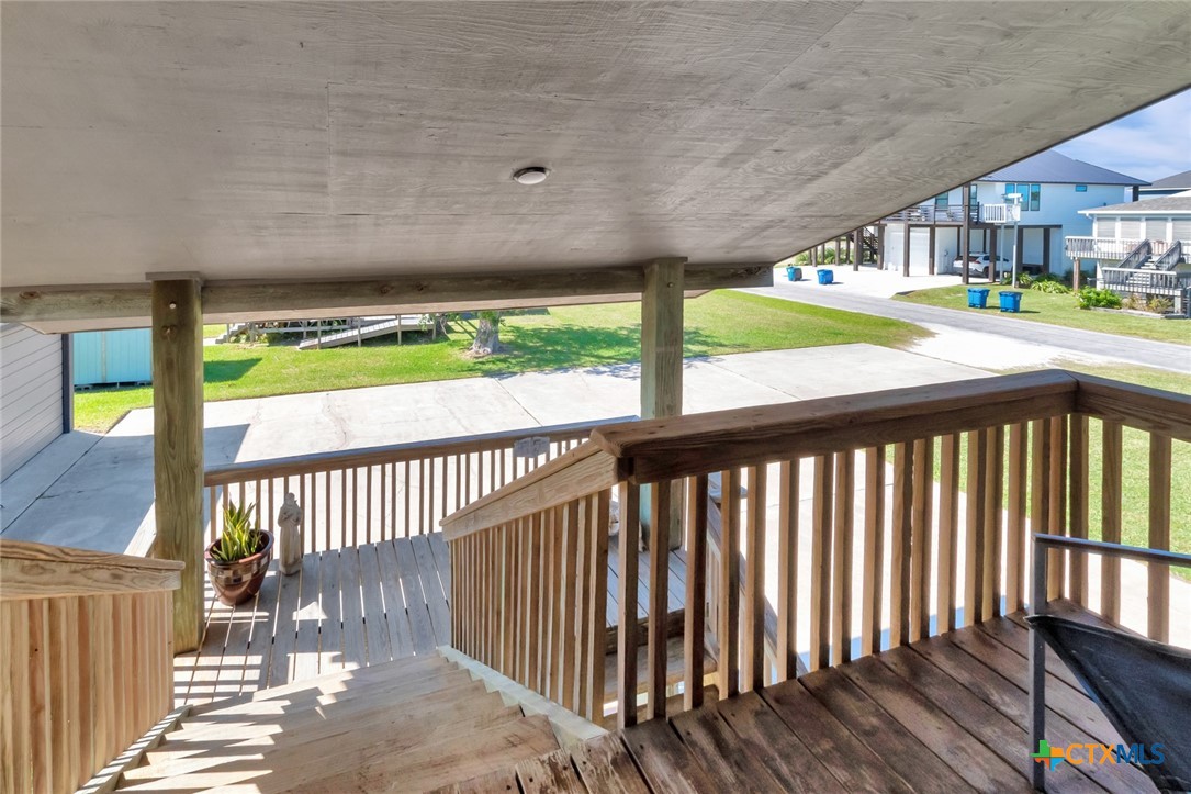 Port O'Connor, Texas, 77982, United States, 5 Bedrooms Bedrooms, ,3 BathroomsBathrooms,Residential,For Sale,1989061