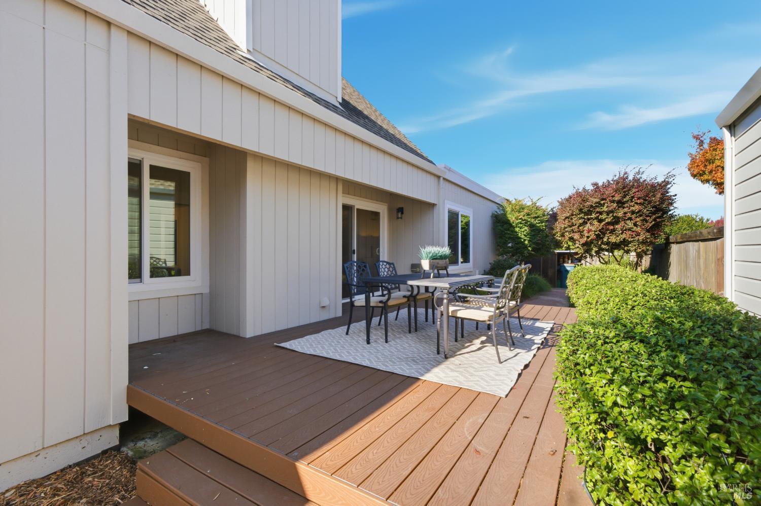 Sonoma, California, 95476, United States, 2 Bedrooms Bedrooms, ,2 BathroomsBathrooms,Residential,For Sale,2001950