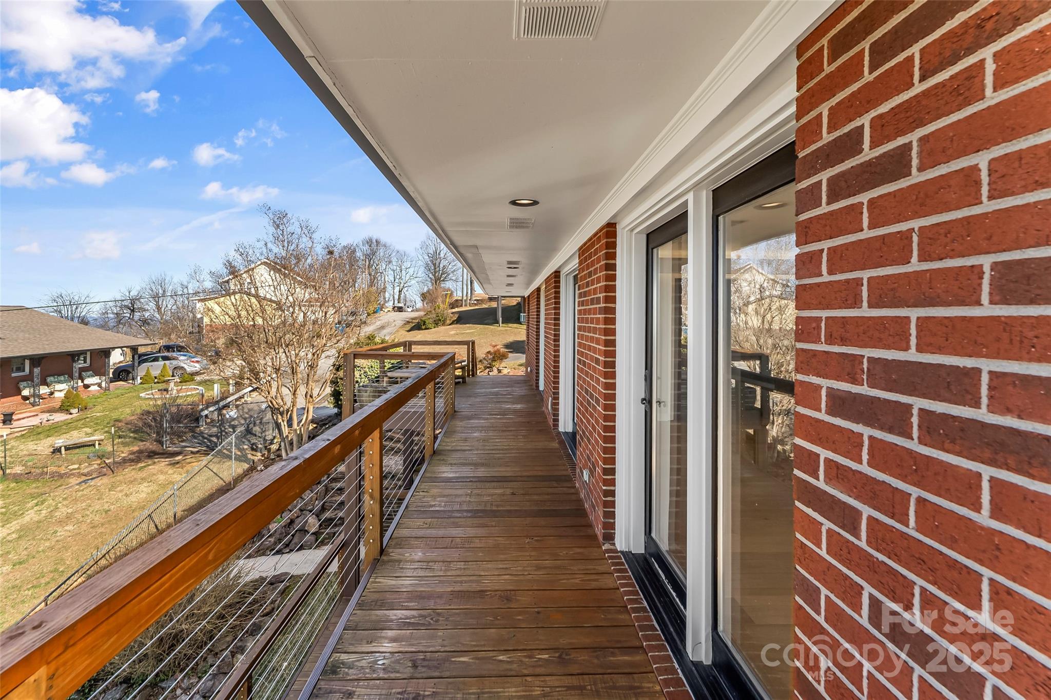 Valdese, North Carolina, 28690, United States, 3 Bedrooms Bedrooms, ,4 BathroomsBathrooms,Residential,For Sale,1722009
