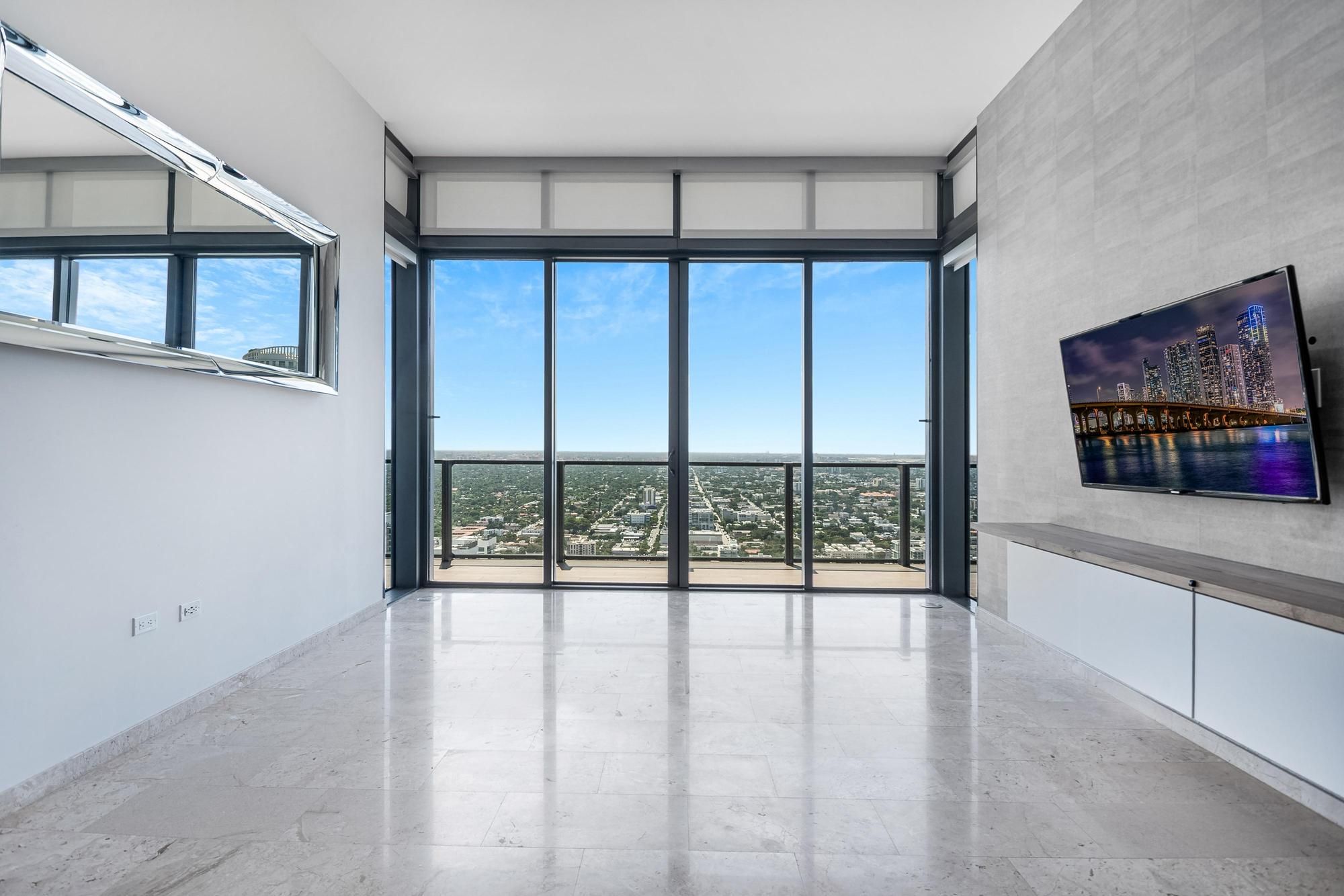  88 SW 7th St, Miami, FL, 33130 - 物件實景
