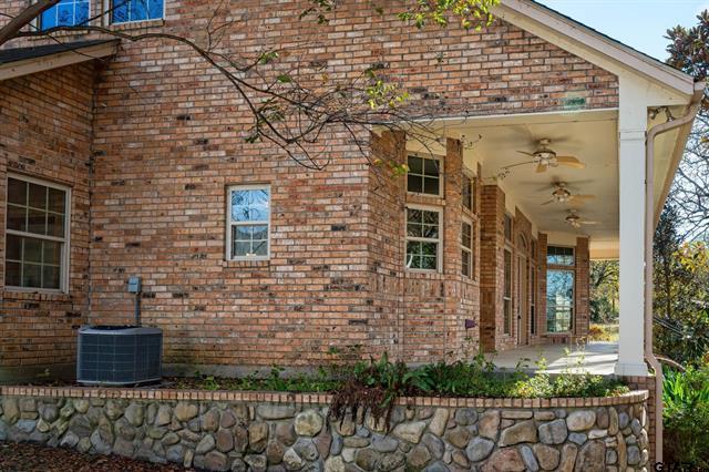 Hawkins, Texas, 75765, United States, 3 Bedrooms Bedrooms, ,3 BathroomsBathrooms,Residential,For Sale,1977788