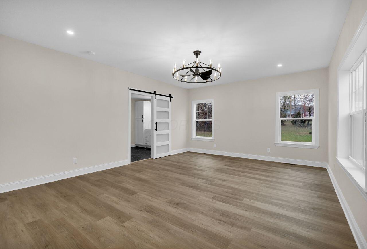 Thornville, Ohio, 43076, United States, 4 Bedrooms Bedrooms, ,4 BathroomsBathrooms,Residential,For Sale,1998970