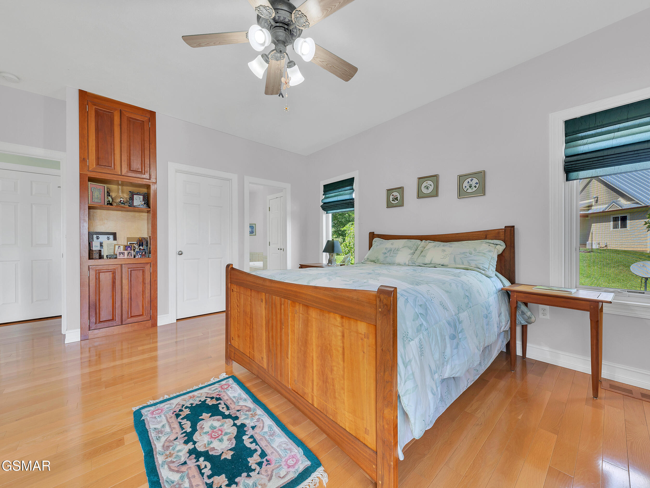 Mooresburg, Tennessee, 37811, United States, 2 Bedrooms Bedrooms, ,4 BathroomsBathrooms,Residential,For Sale,1861149