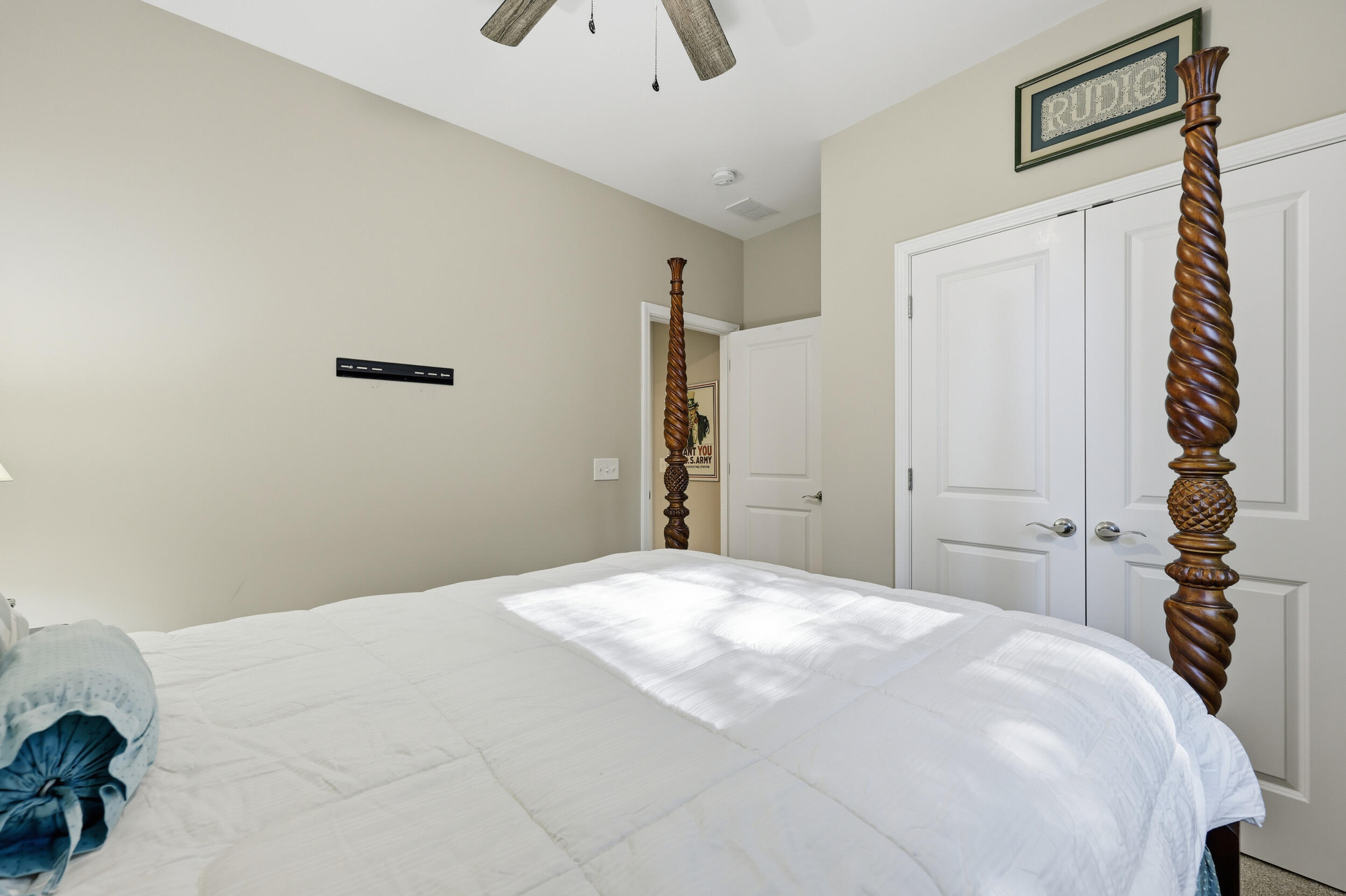 Mount Pleasant, South Carolina, 29466, United States, 3 Bedrooms Bedrooms, ,2 BathroomsBathrooms,Residential,For Sale,1992922