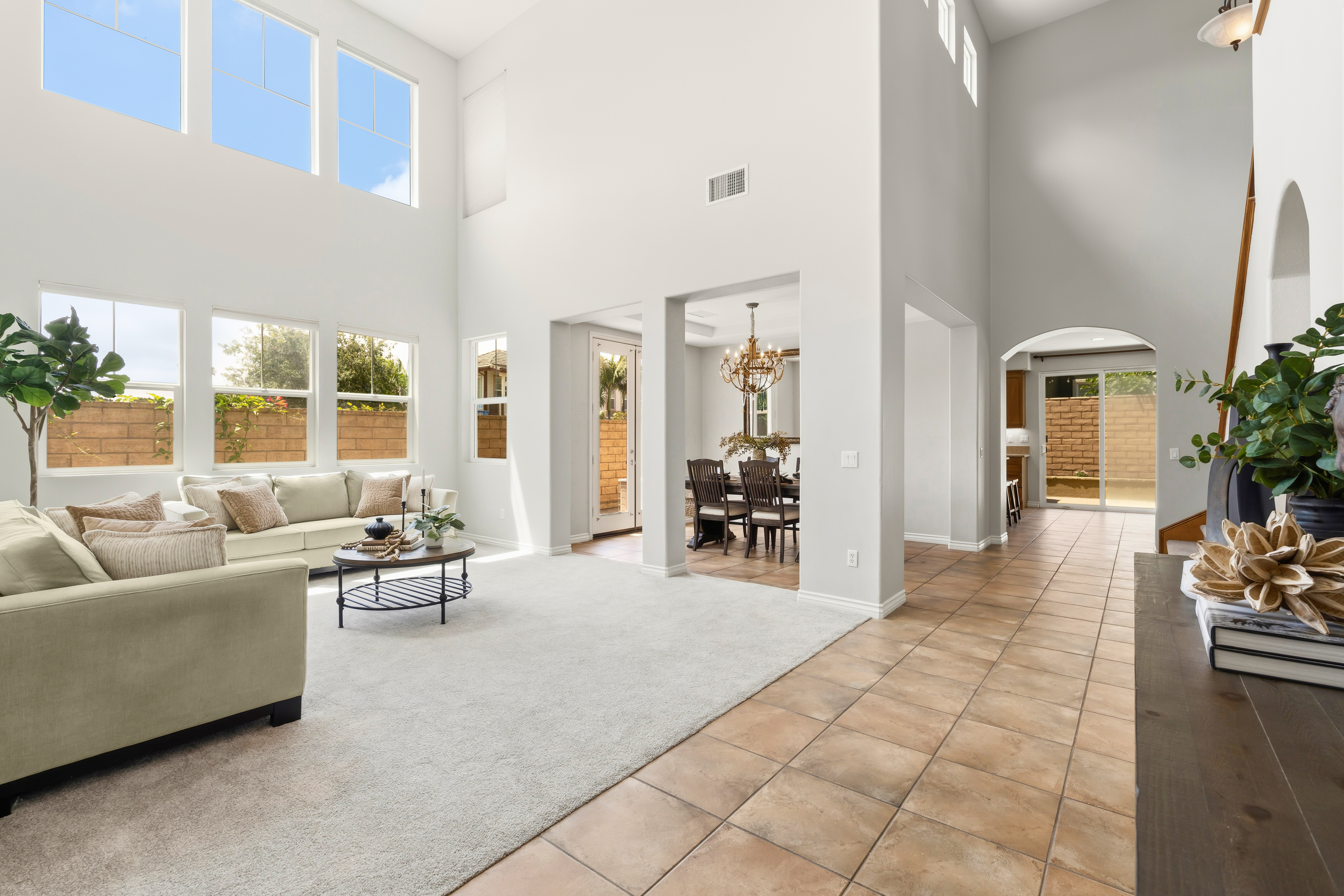  675 Charleston Place, Ventura, CA 93004 - 物件實景