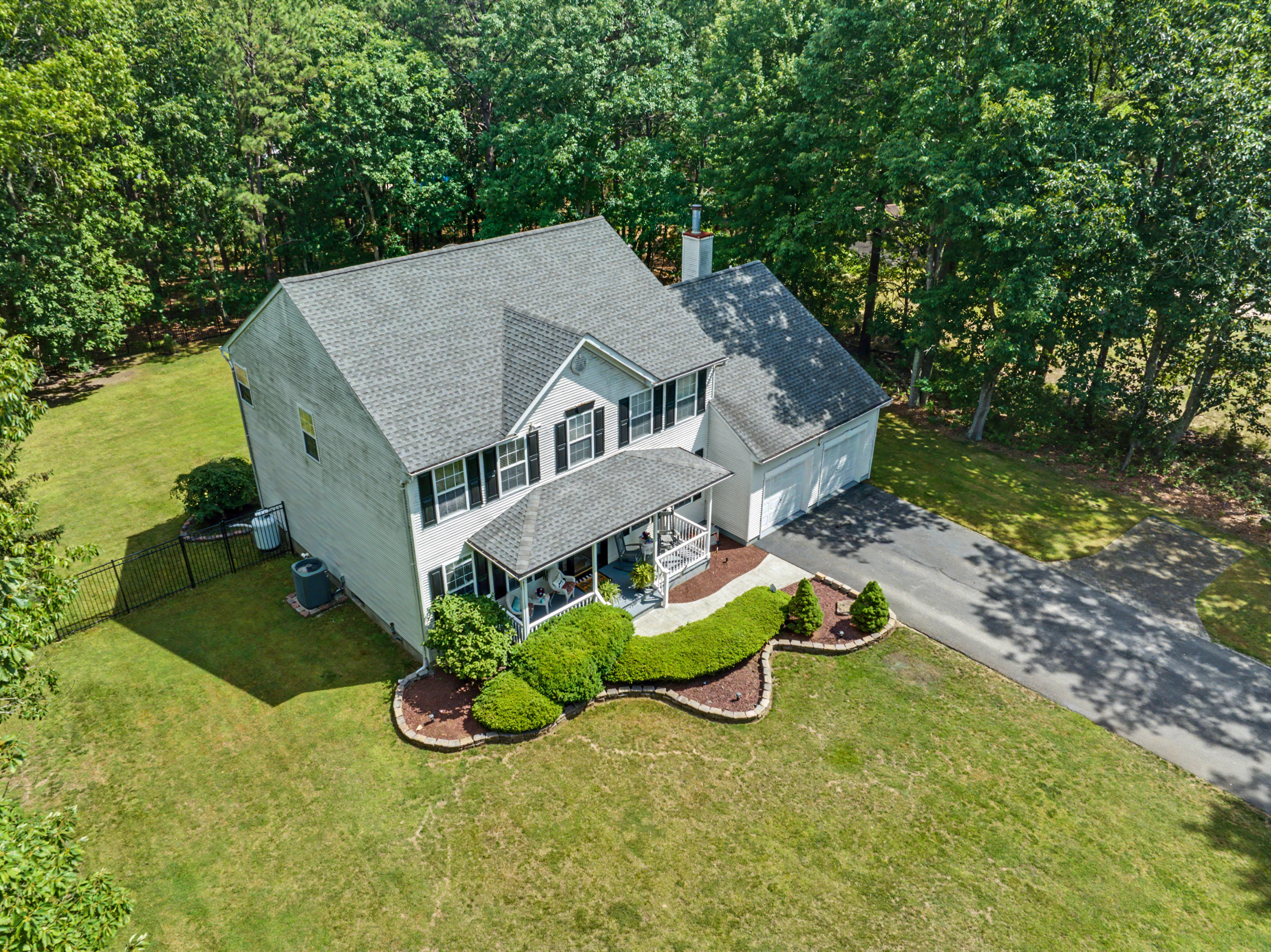  6 Drift Rd, Freehold, NJ - 物件實景