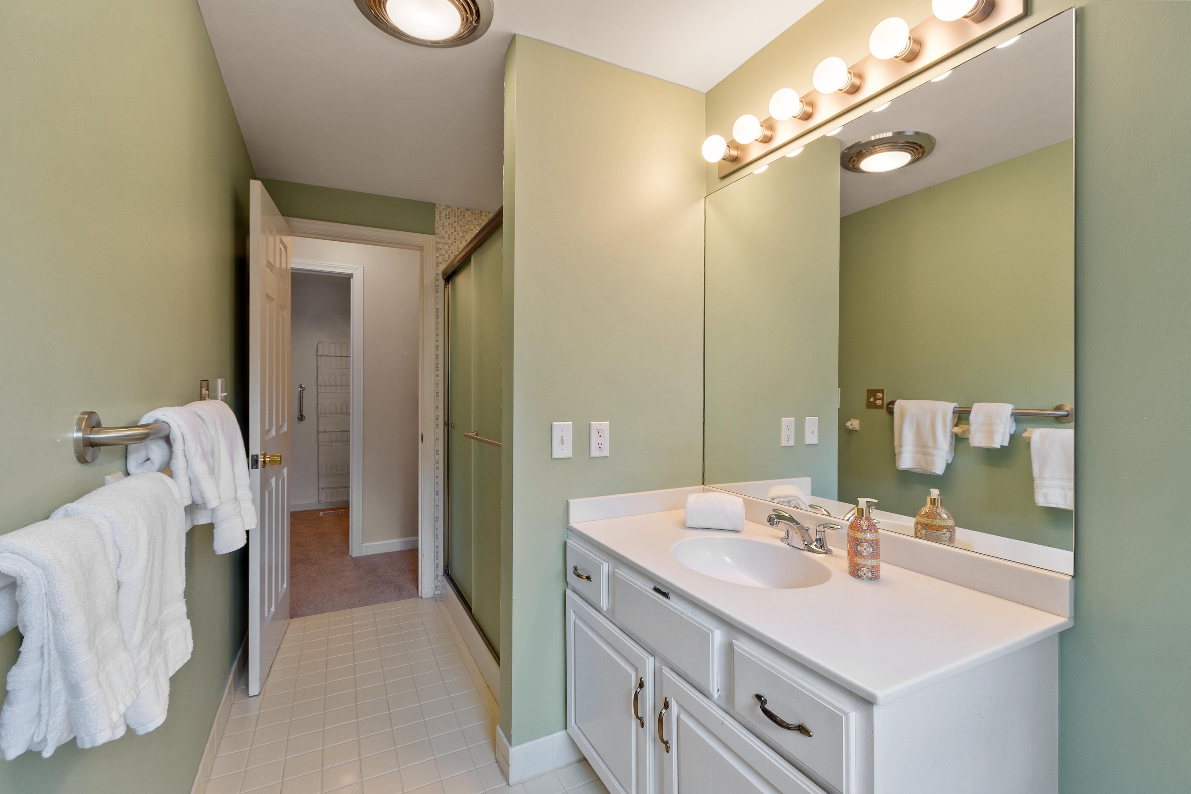  41 mitchell grant  way, bedford, ma 01730 - 物件實景