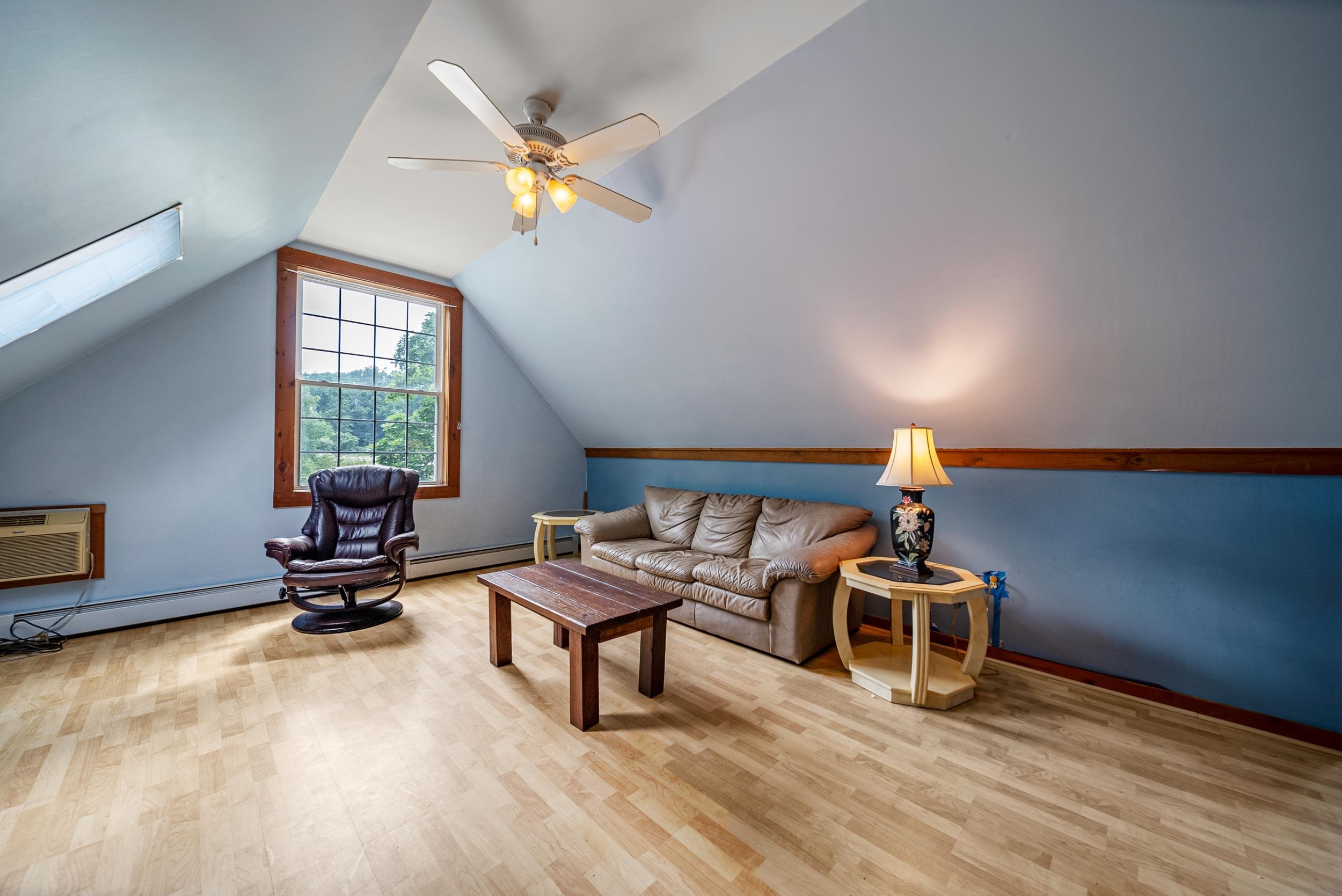 Hollis, New Hampshire, 03049, United States, 7 Bedrooms Bedrooms, ,5 BathroomsBathrooms,Residential,For Sale,1934449