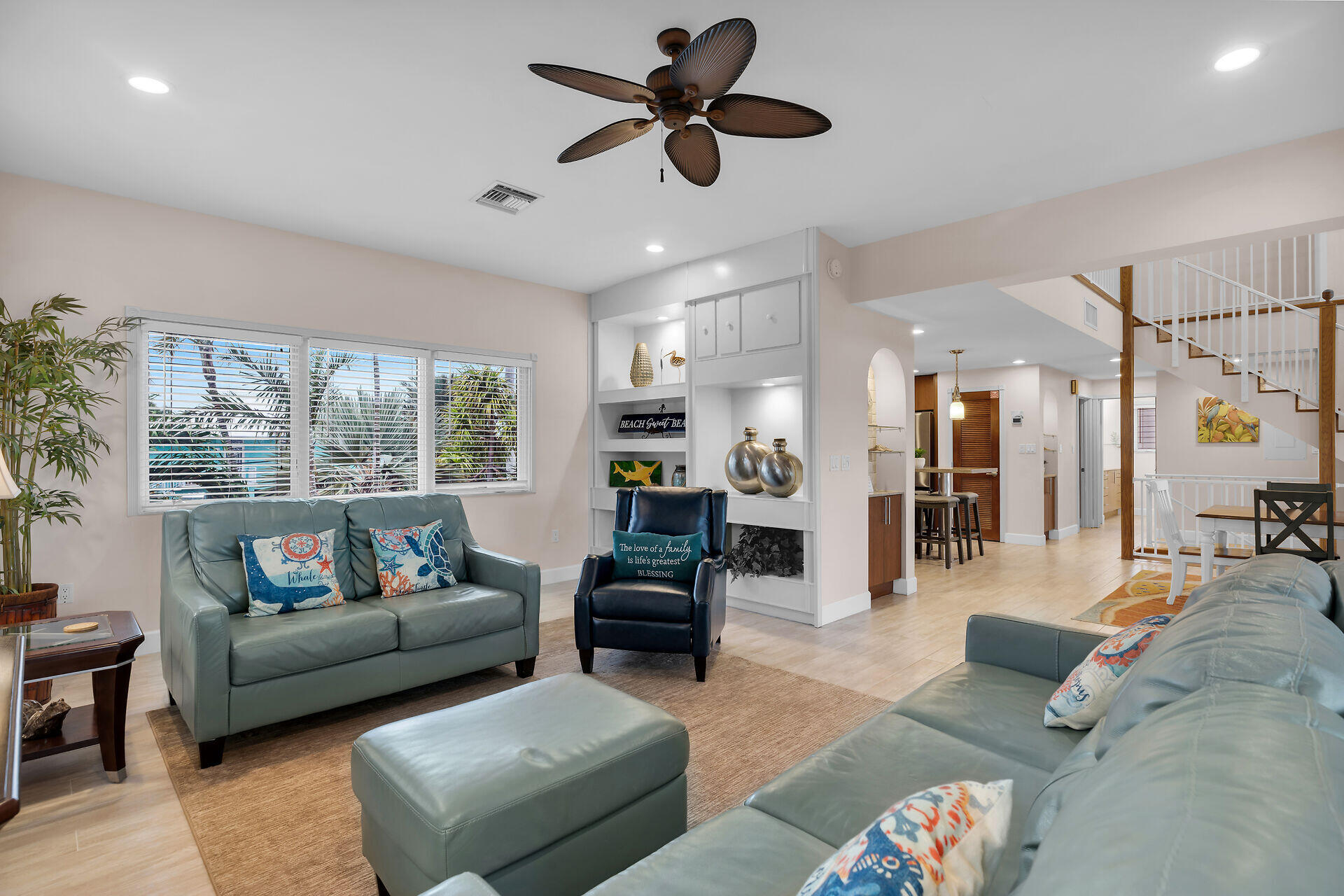 MARATHON, Florida, 33050, United States, 5 Bedrooms Bedrooms, ,3 BathroomsBathrooms,Residential,For Sale,1691478