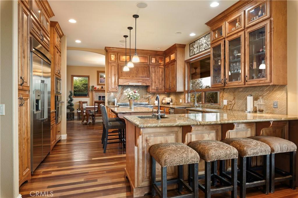 Kelseyville, California, 95451, United States, 5 Bedrooms Bedrooms, ,6 BathroomsBathrooms,Residential,For Sale,1998726