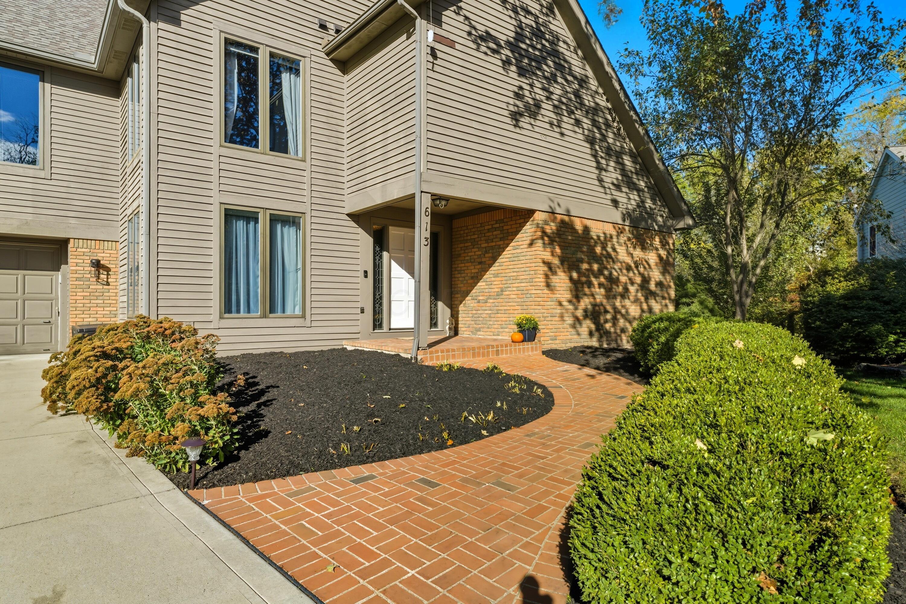 Columbus, Ohio, 43230, United States, 4 Bedrooms Bedrooms, ,4 BathroomsBathrooms,Residential,For Sale,1970472