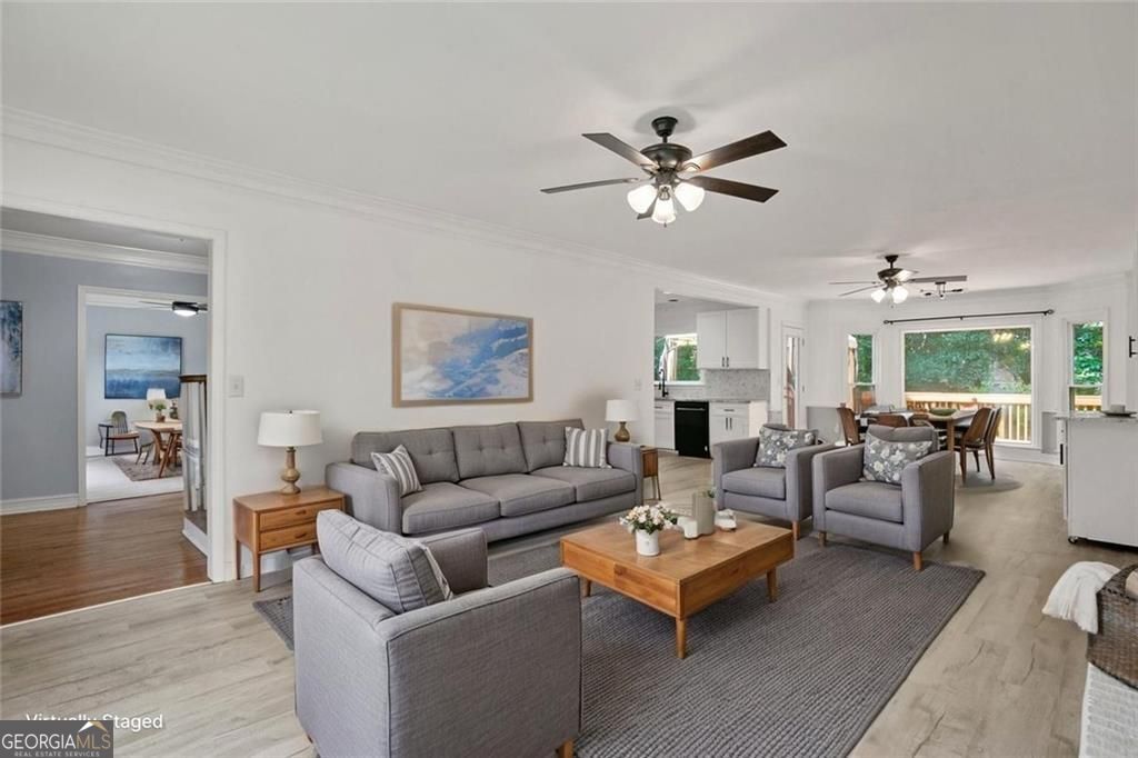 Acworth, Georgia, 30101, United States, 5 Bedrooms Bedrooms, ,4 BathroomsBathrooms,Residential,For Sale,1959497