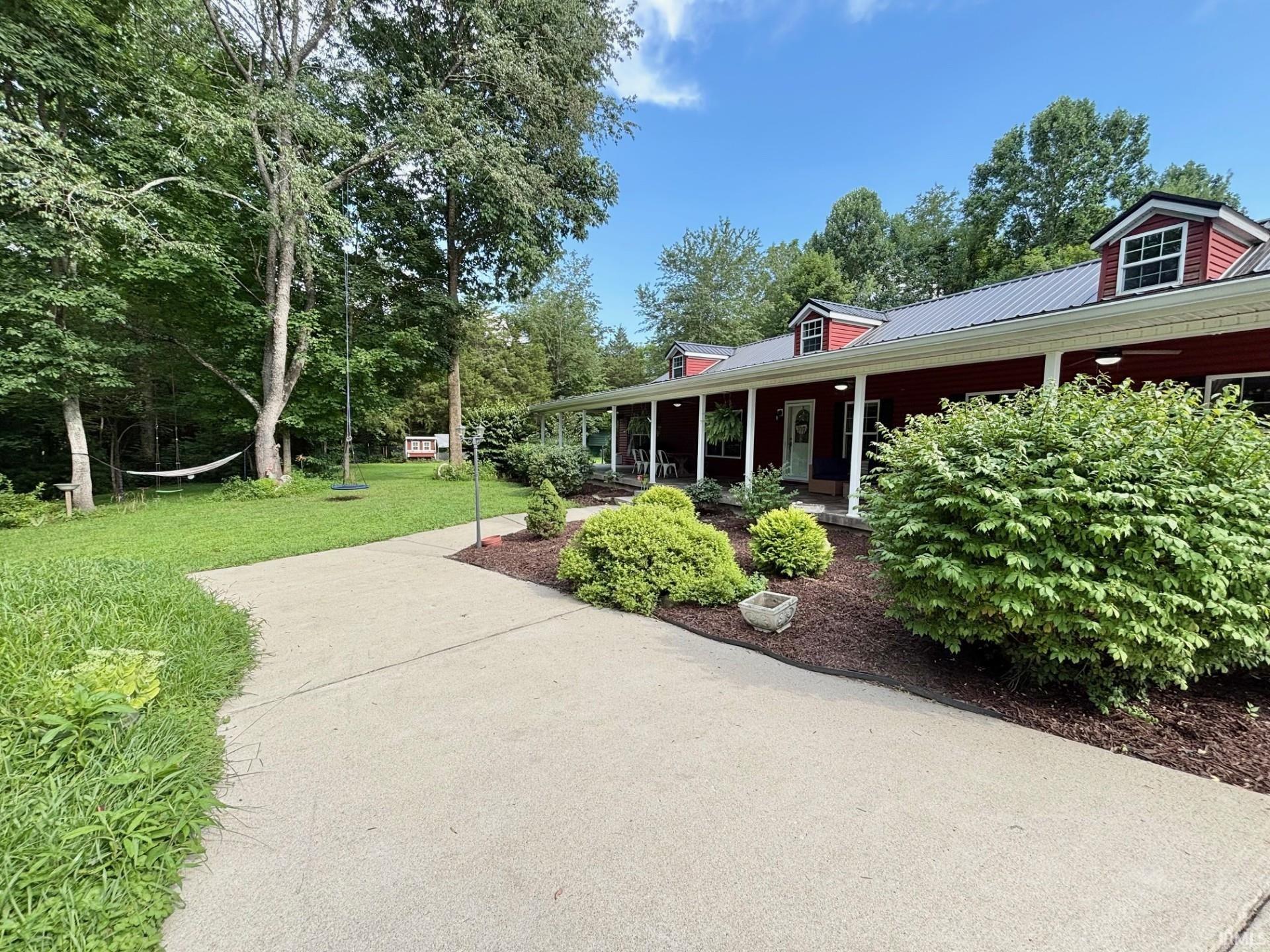 Bloomington, Indiana, 47403, United States, 3 Bedrooms Bedrooms, ,2 BathroomsBathrooms,Residential,For Sale,1904289